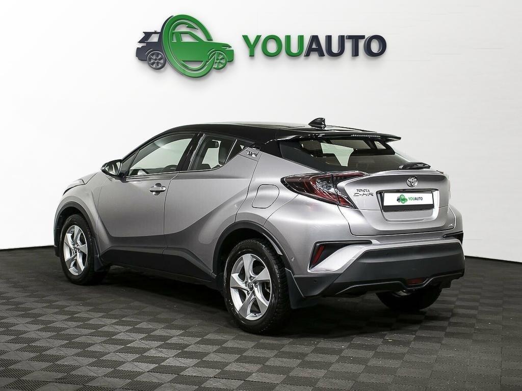 Toyota C-HR 2019, серебряный