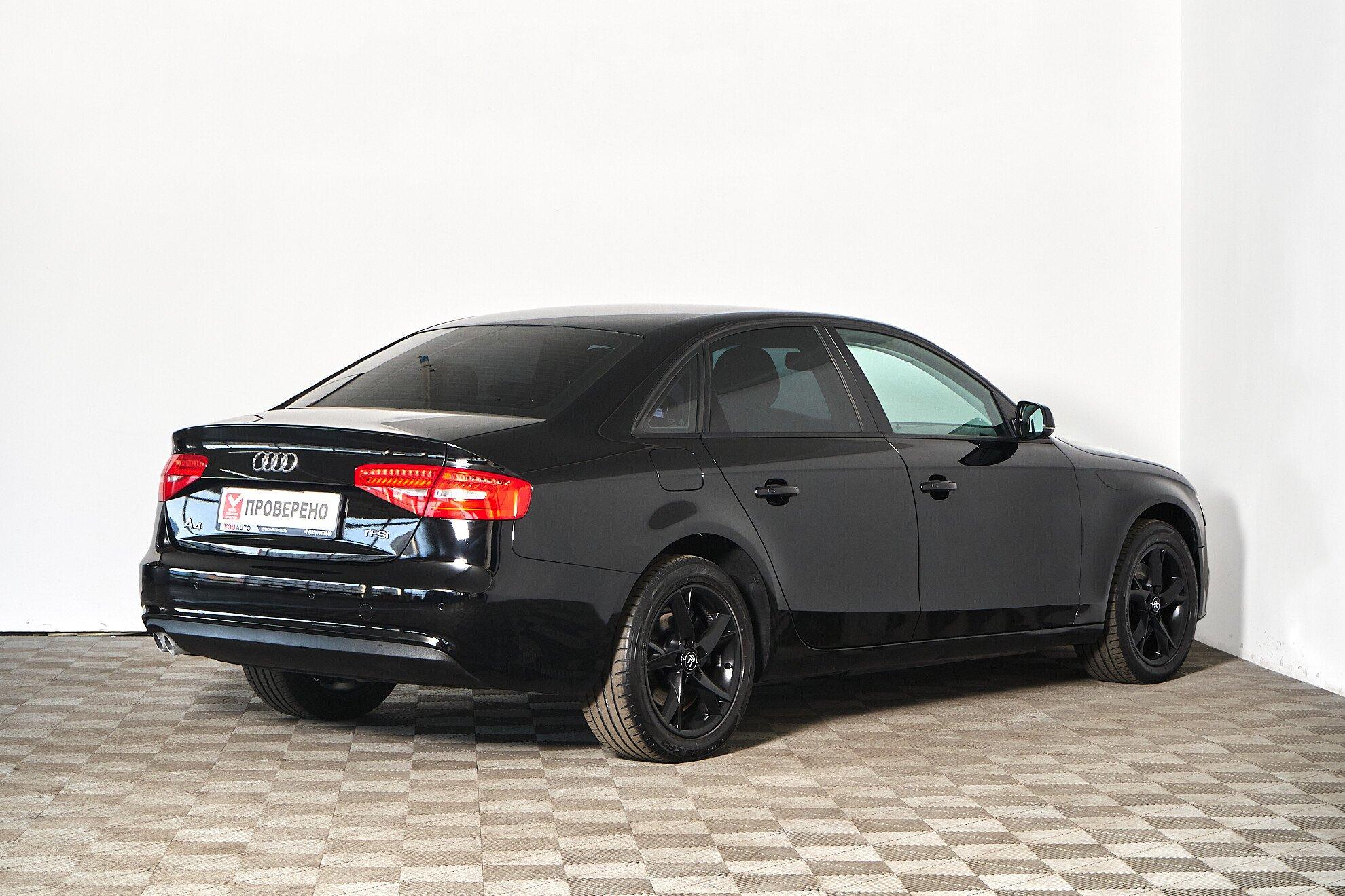 Audi A4 2012, черный