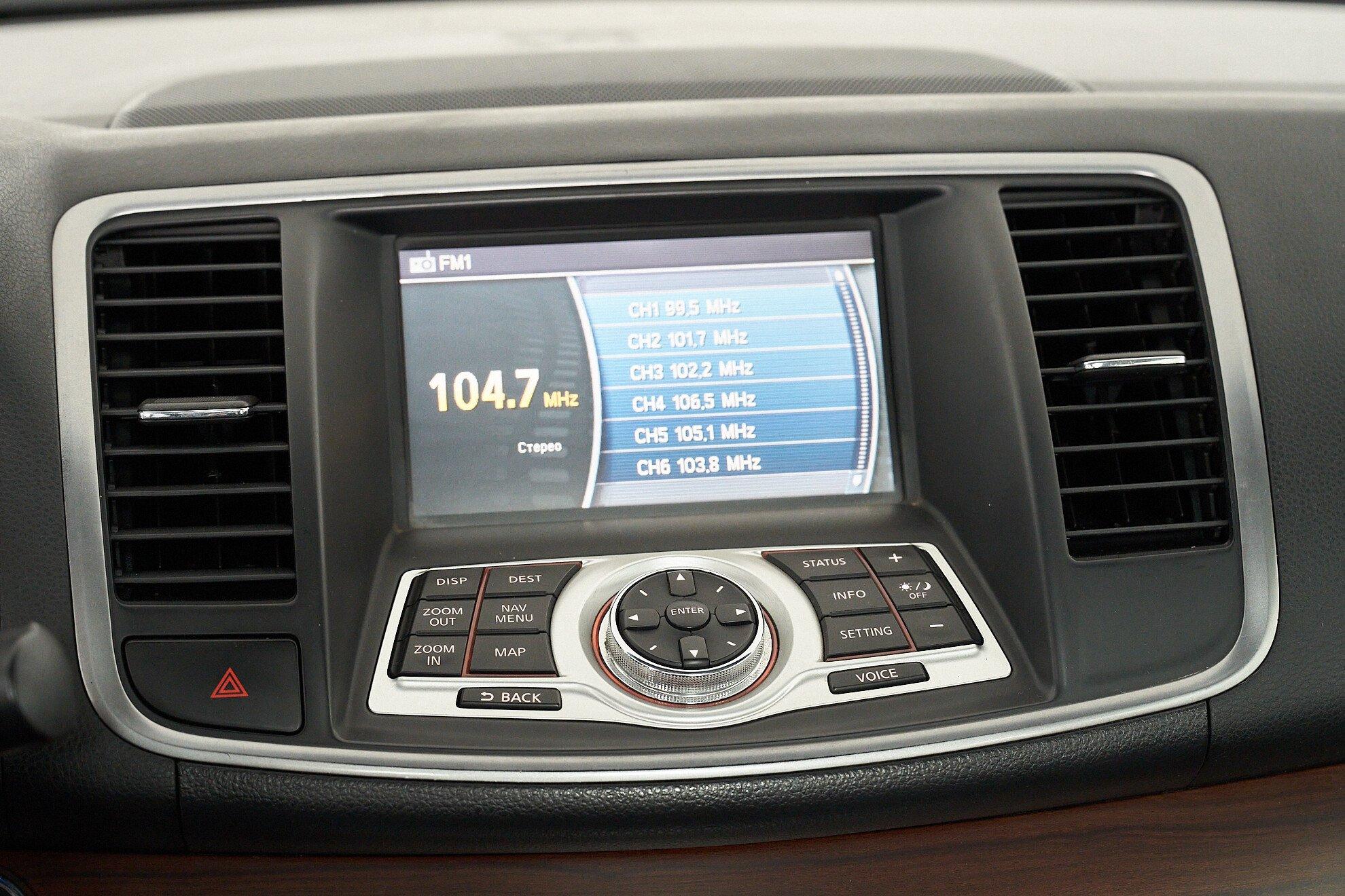 Nissan Teana 2010, черный