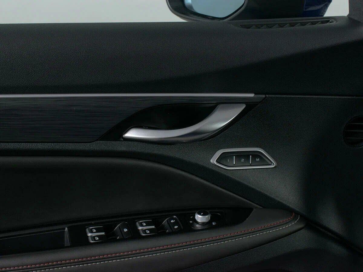Geely Tugella 2021, синий