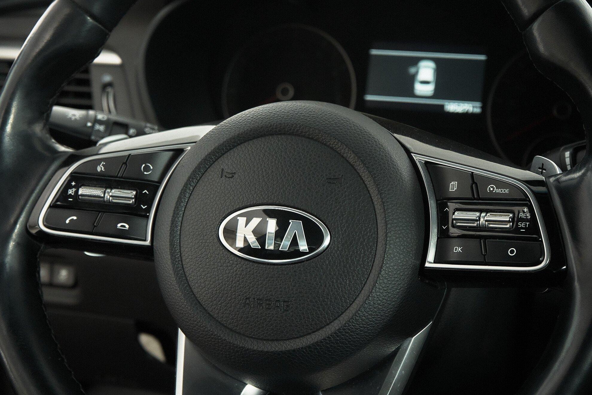 Kia Optima 2020, черный