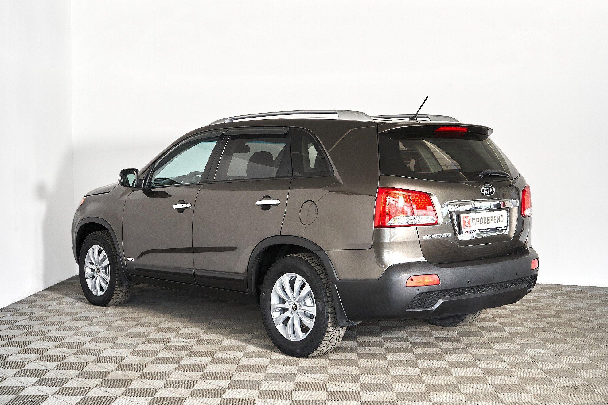 Kia Sorento 2011, коричневый