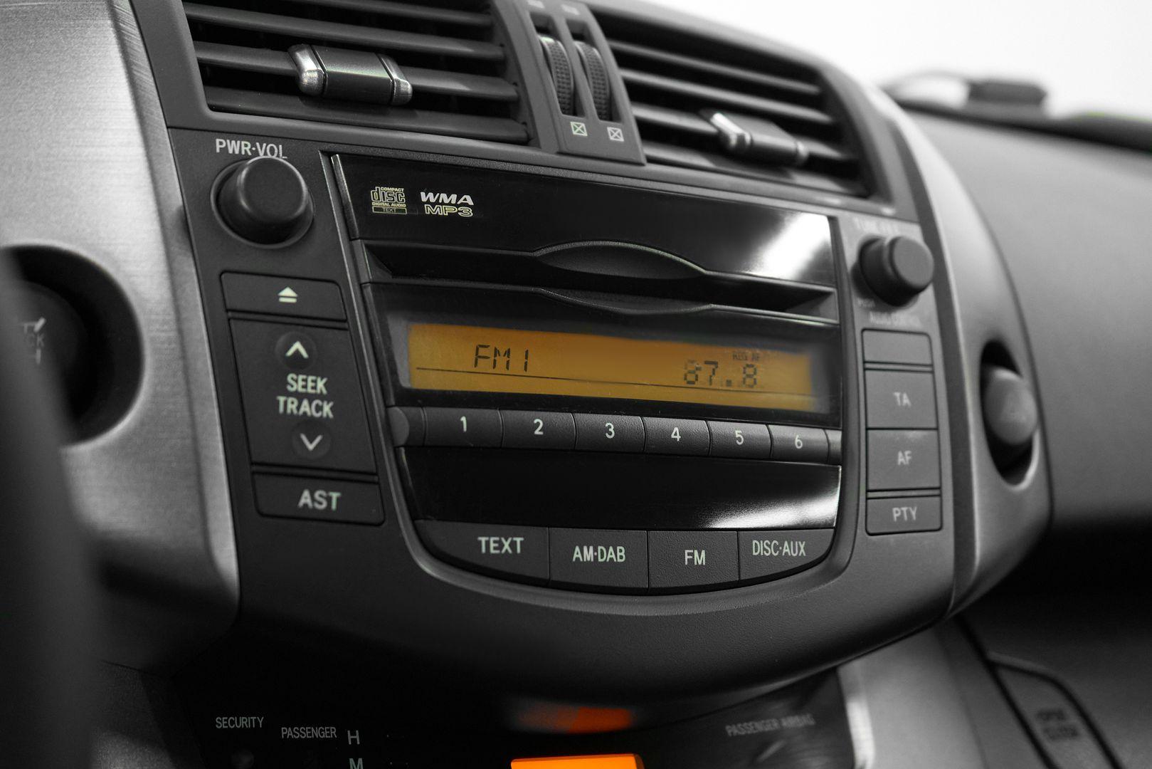 Toyota RAV4 2011, черный