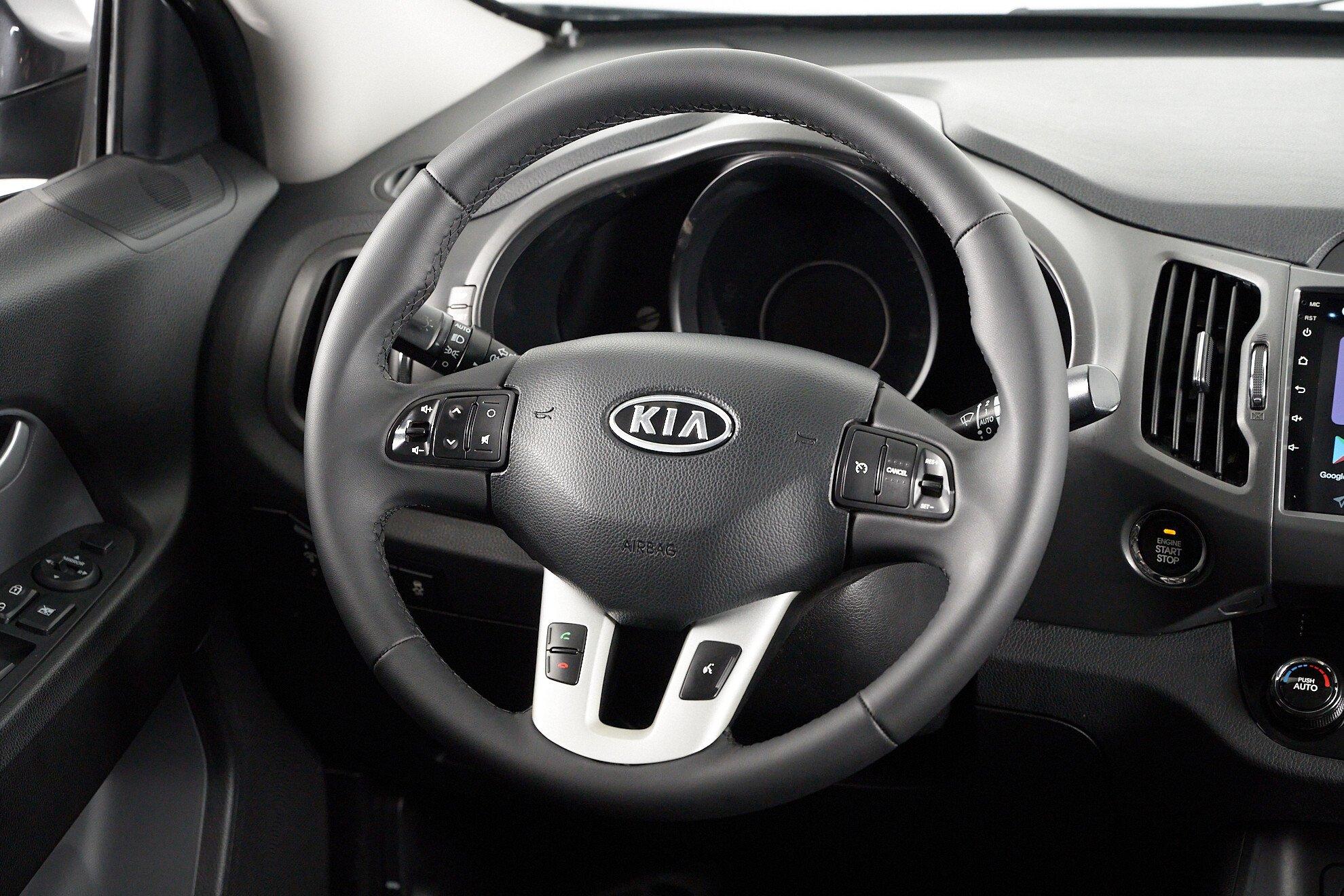Kia Sportage 2011, серый