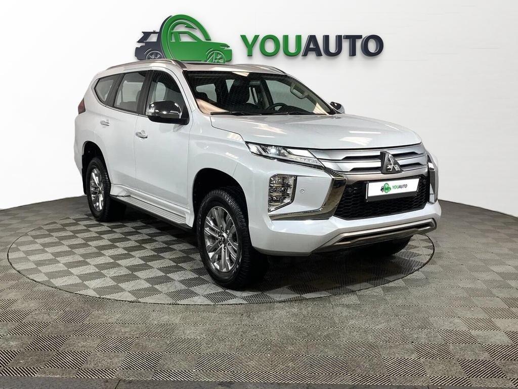 Mitsubishi Pajero Sport 2020, белый