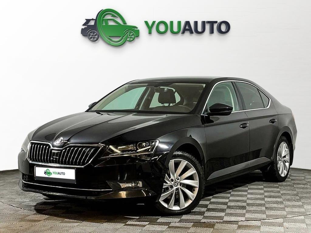 Skoda Superb 2019, черный