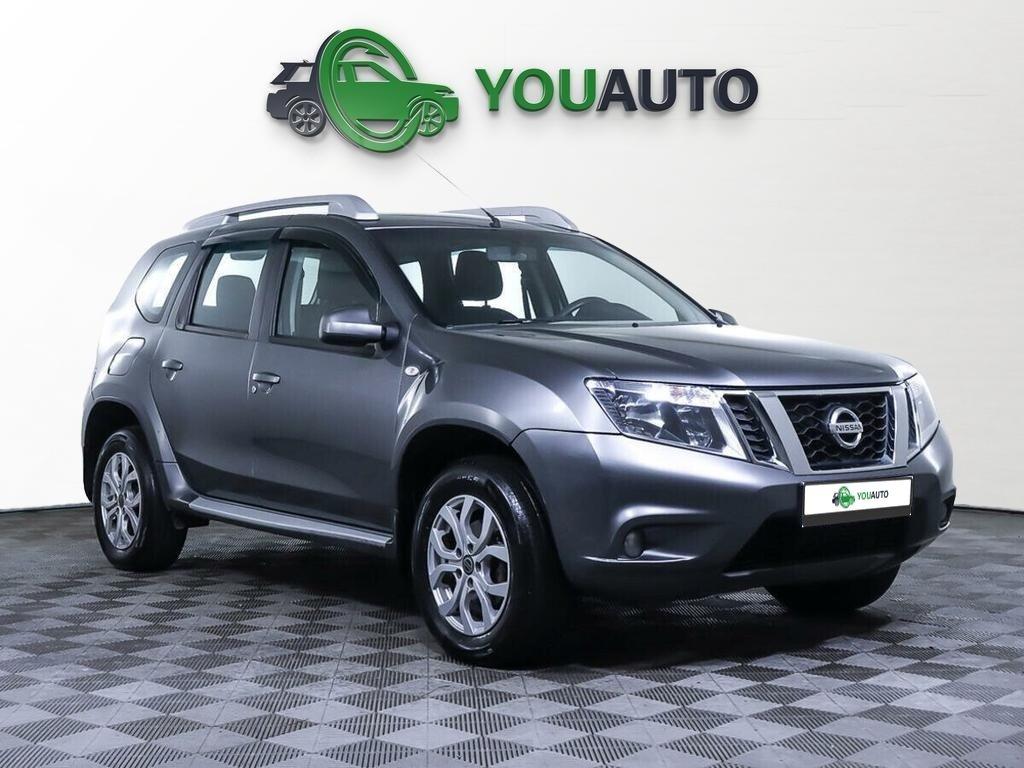 Nissan Terrano 2020, серый