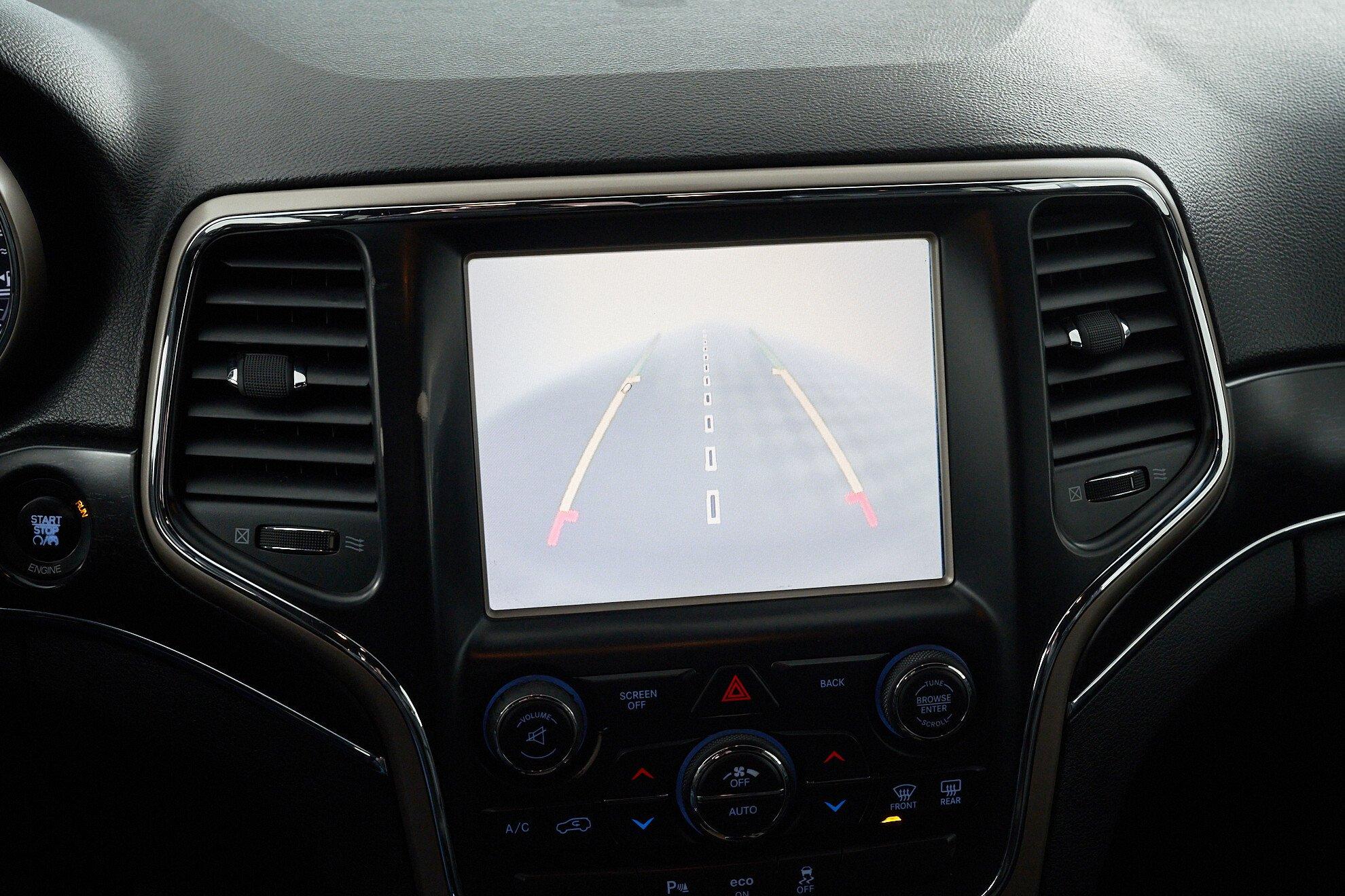 Jeep Grand Cherokee 2013, черный