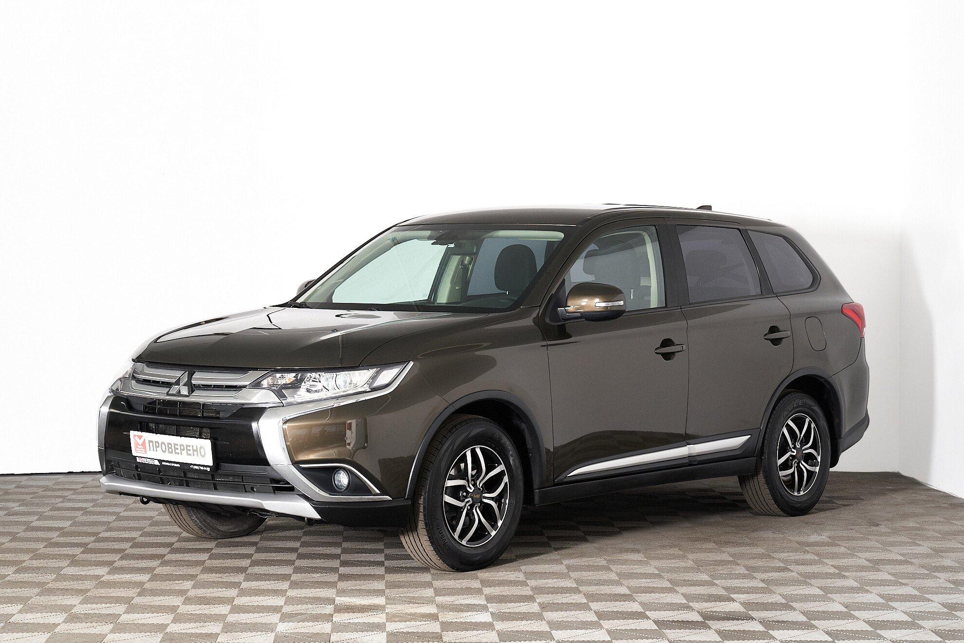 Mitsubishi Outlander 2018, коричневый