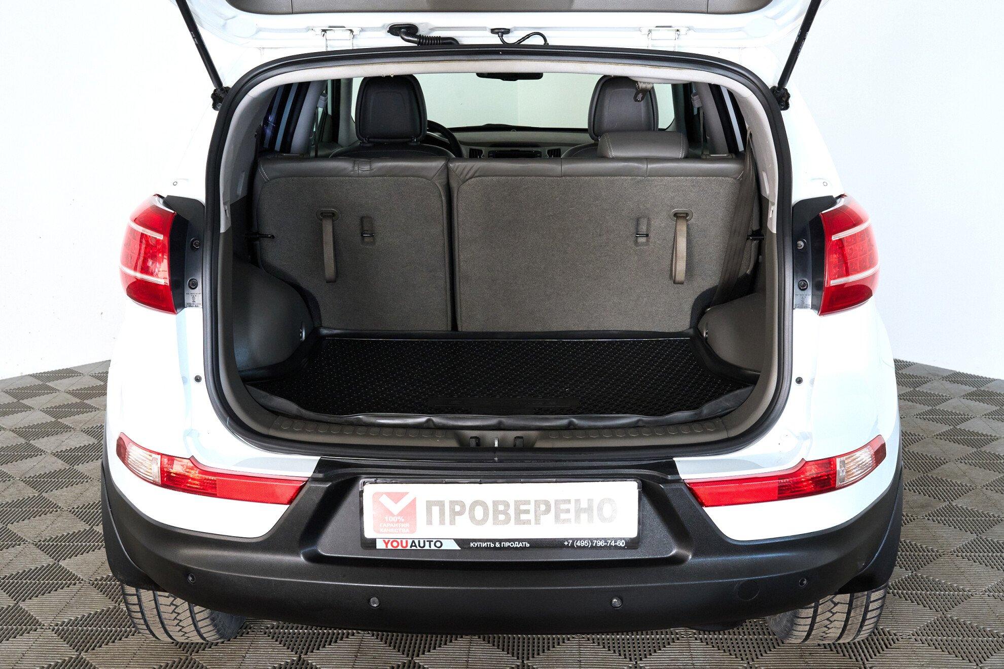 Kia Sportage 2011, белый