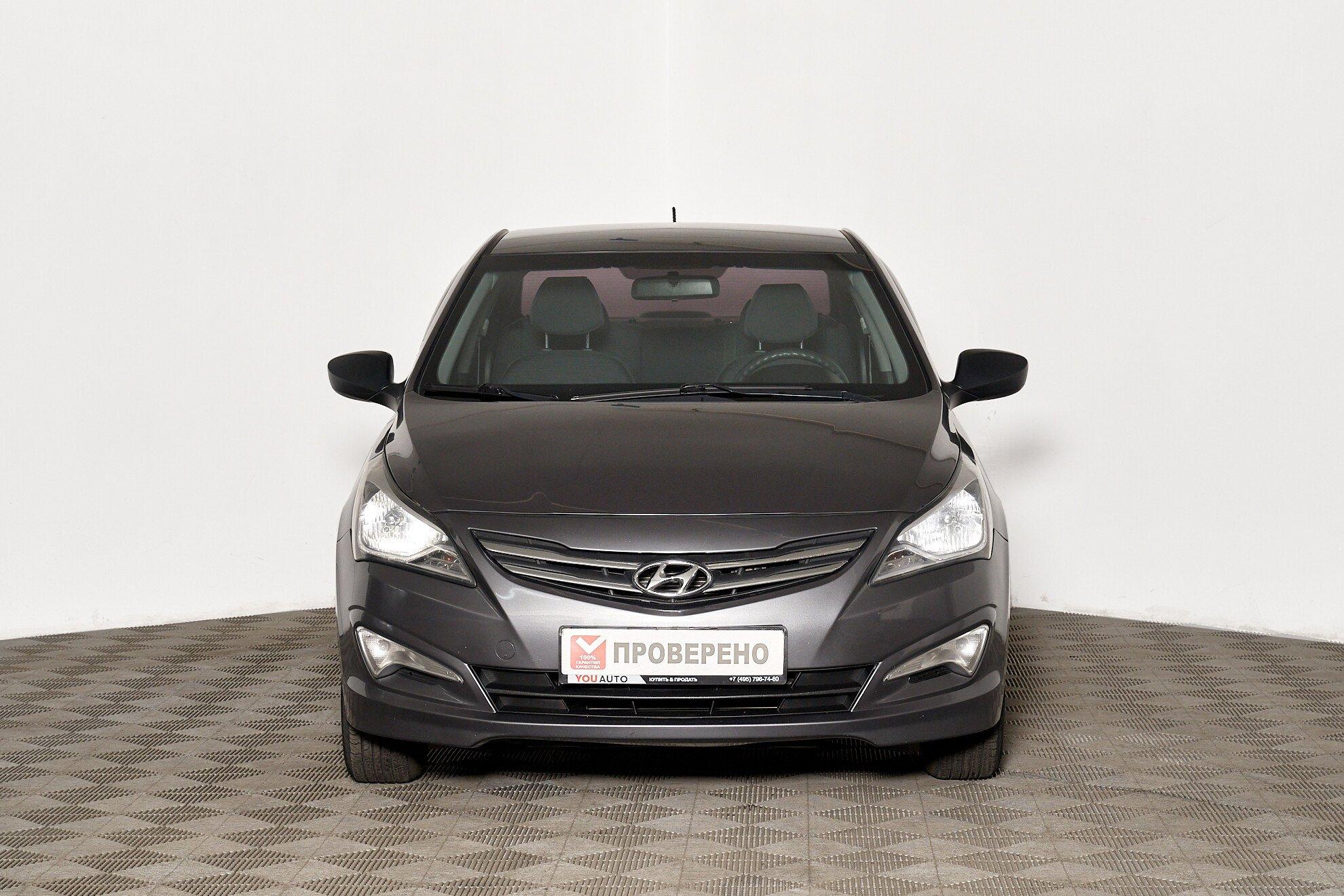 Hyundai Solaris 2015, серый