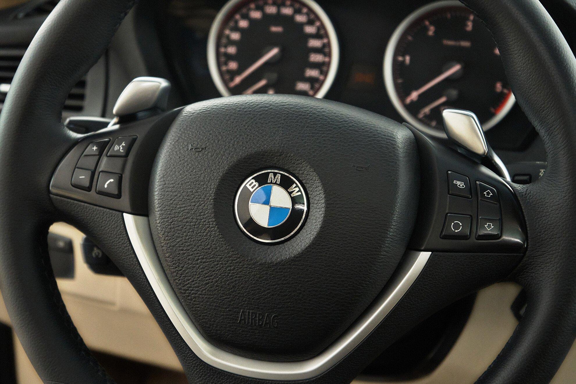 BMW X6 2010, черный