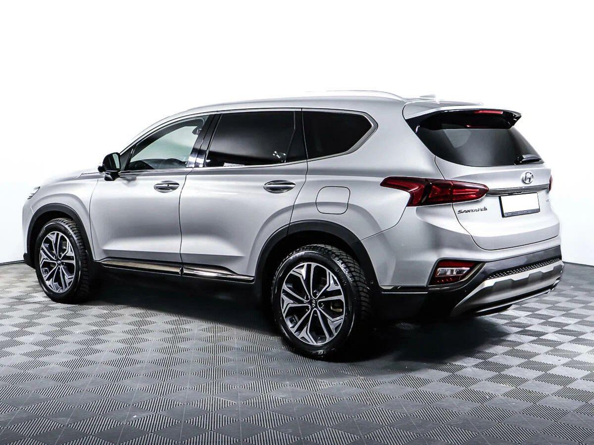 Hyundai Santa Fe 2020, серый