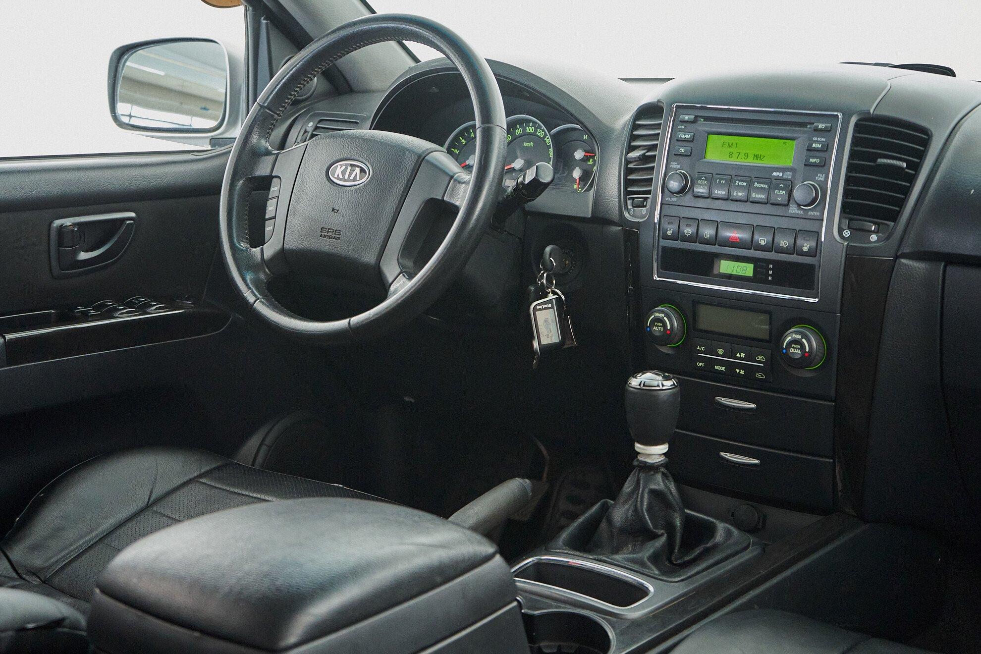 Kia Sorento 2008, серебряный