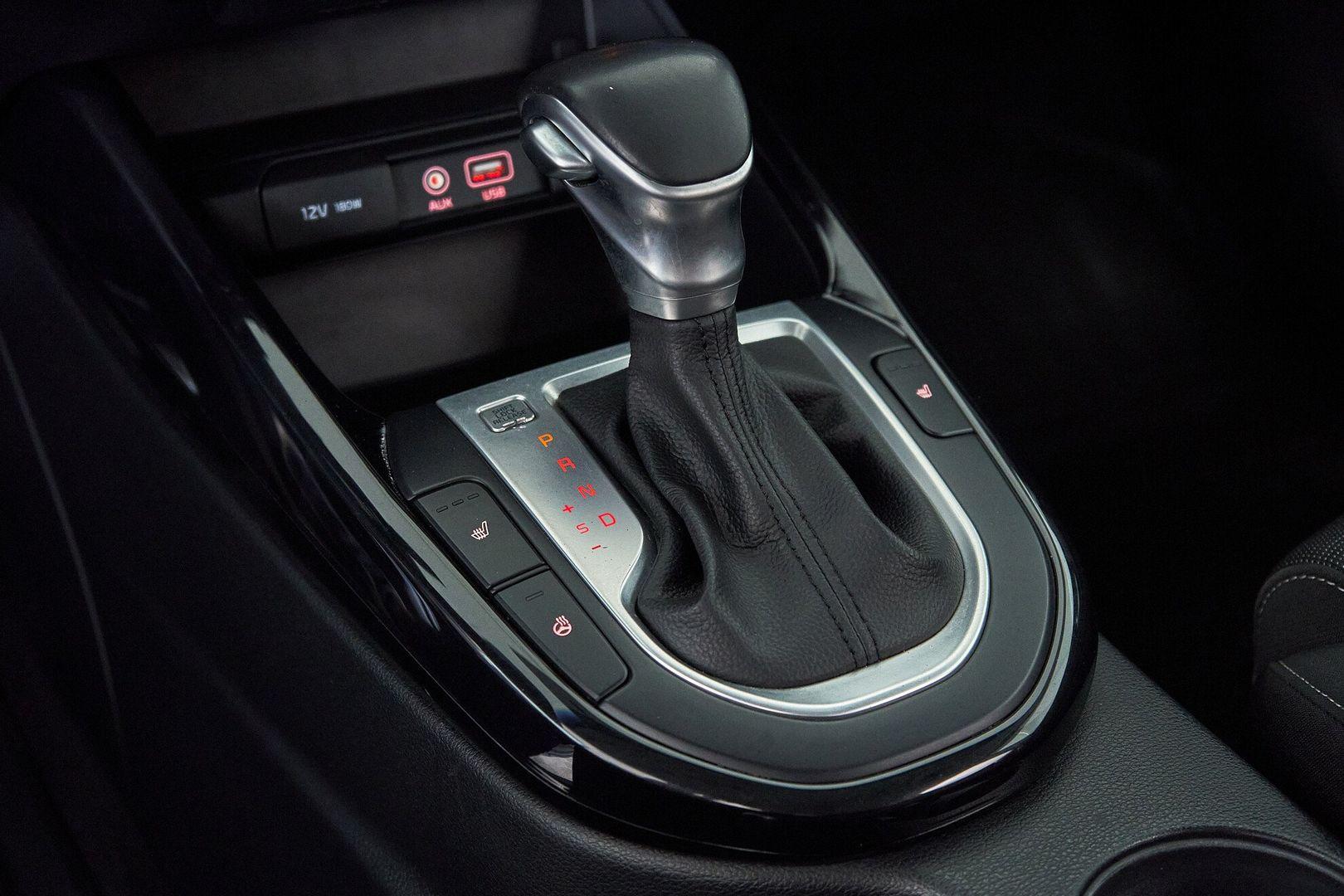 Kia Cerato 2018, черный