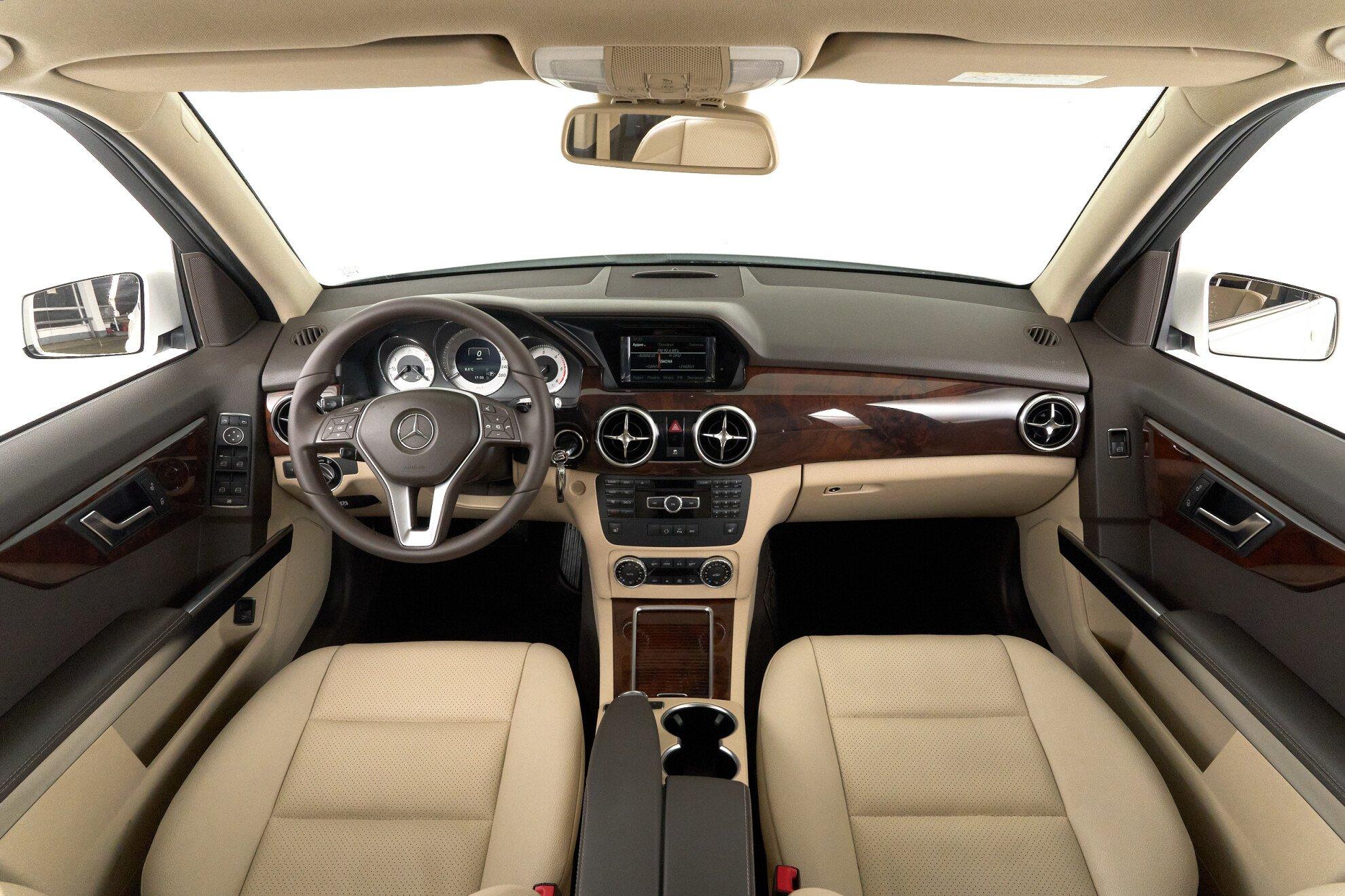 Mercedes-Benz GLK-Класс 2014, белый