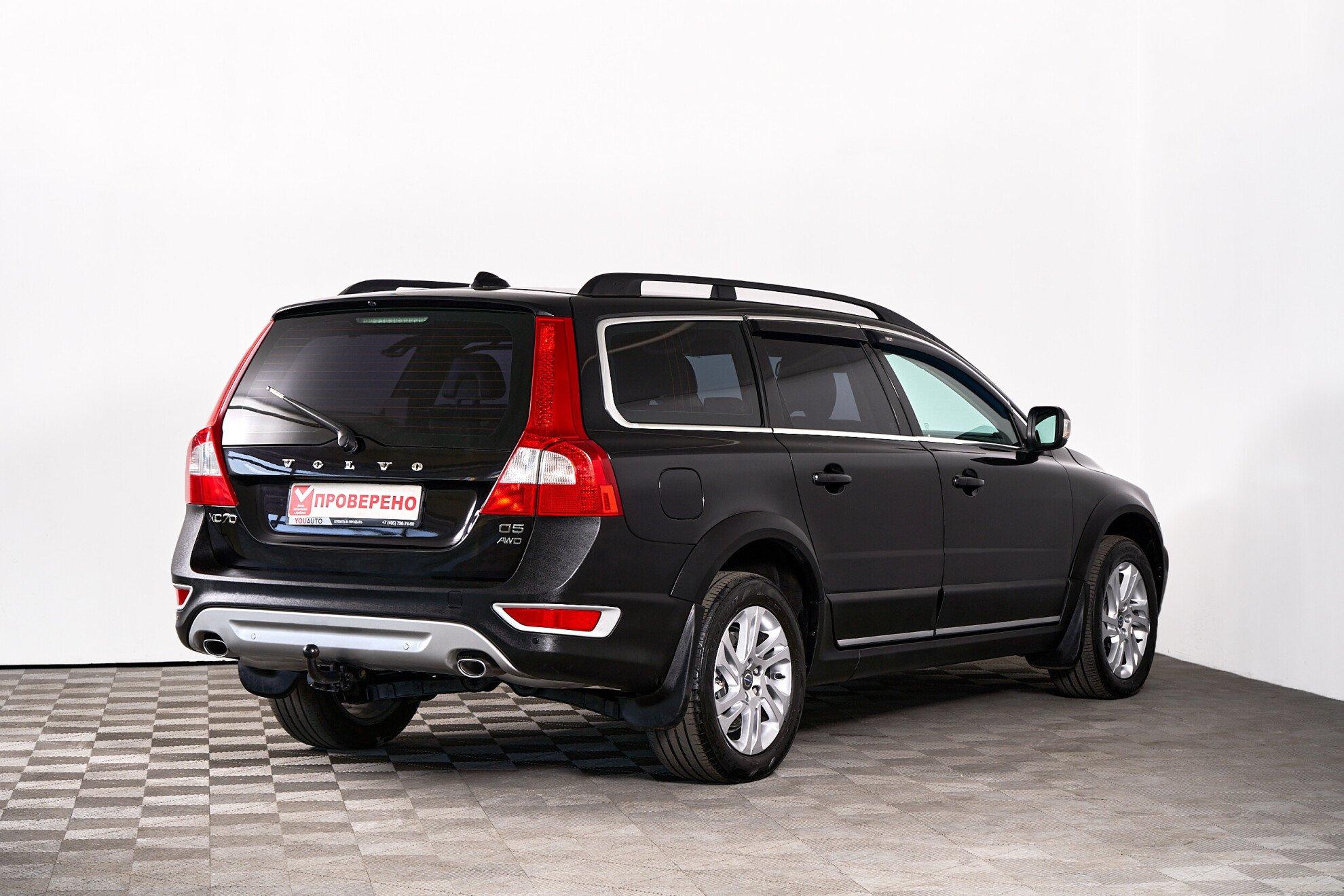 Volvo XC70 2012, черный