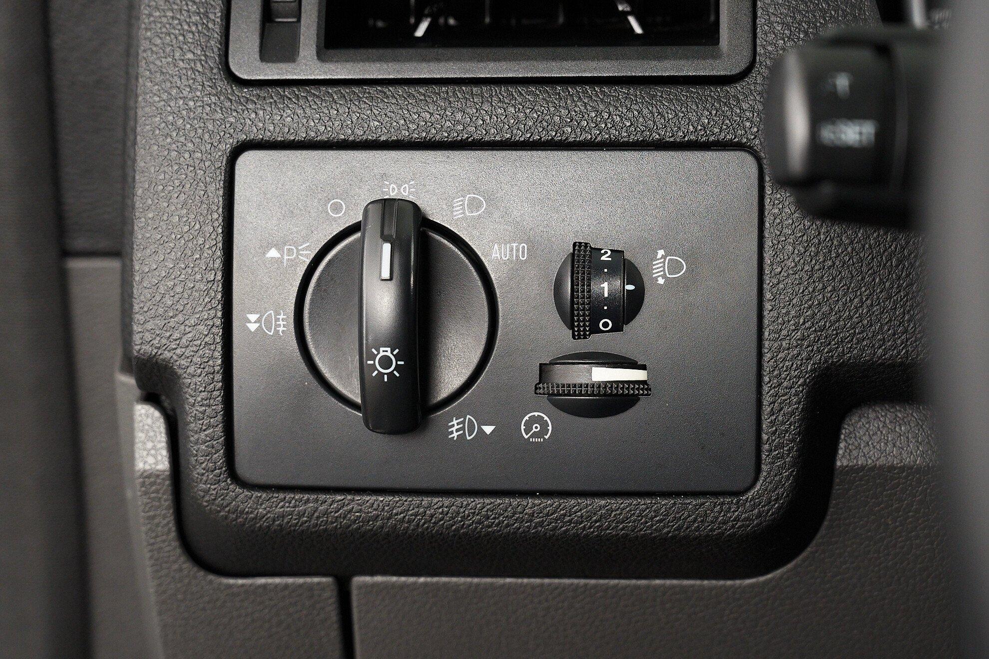 Ford Kuga 2012, белый
