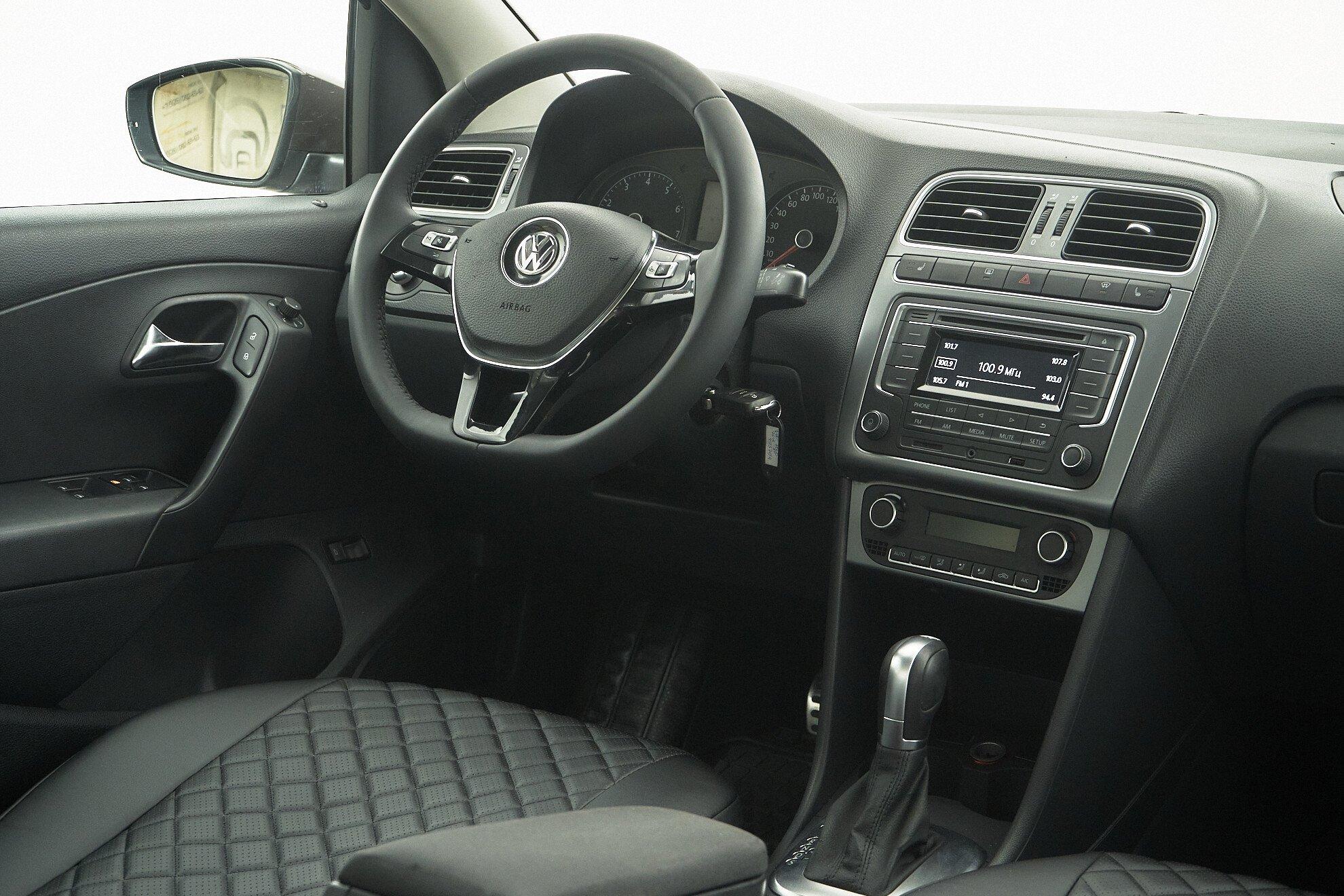 Volkswagen Polo 2019, коричневый