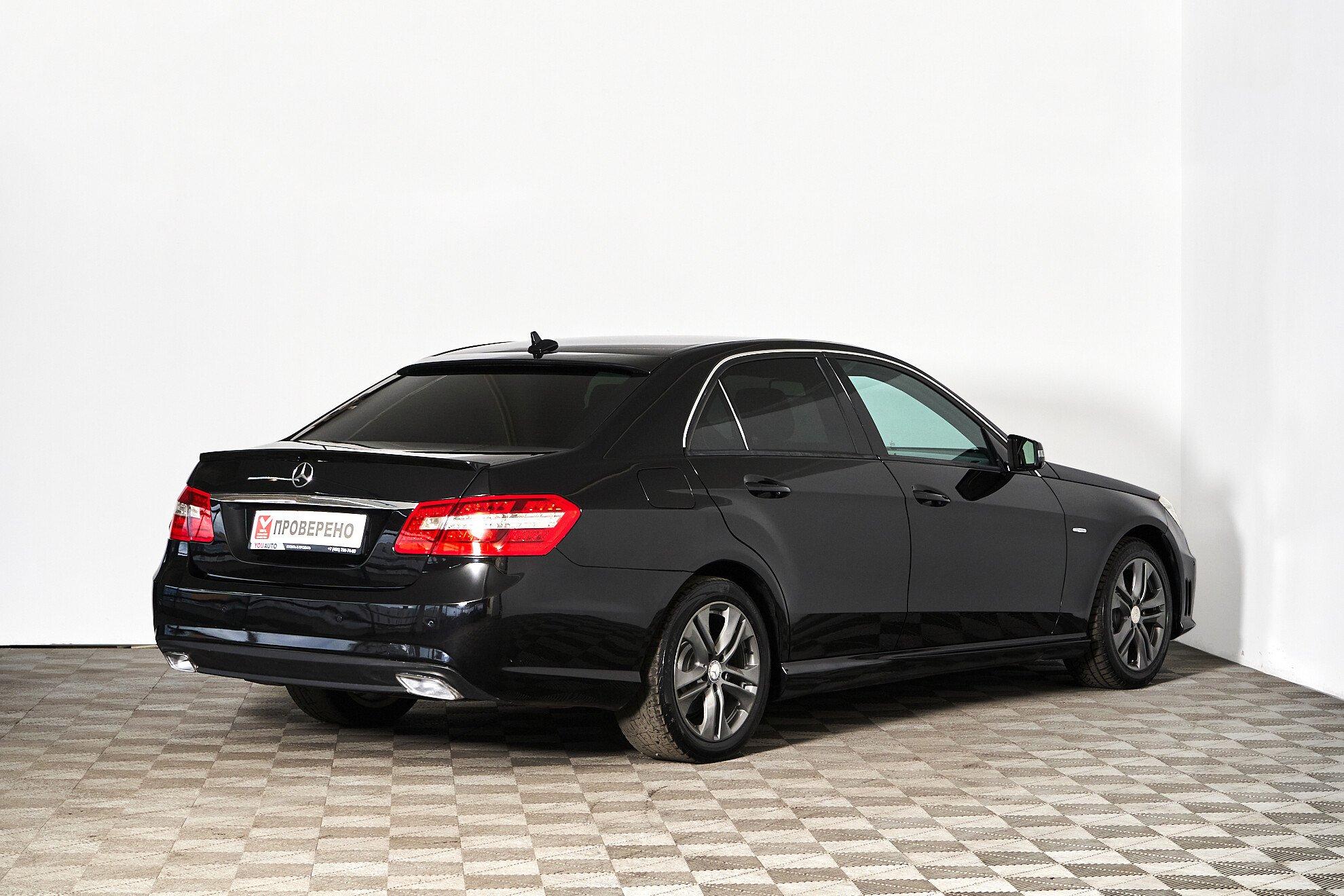 Mercedes-Benz E-Класс 2011, черный