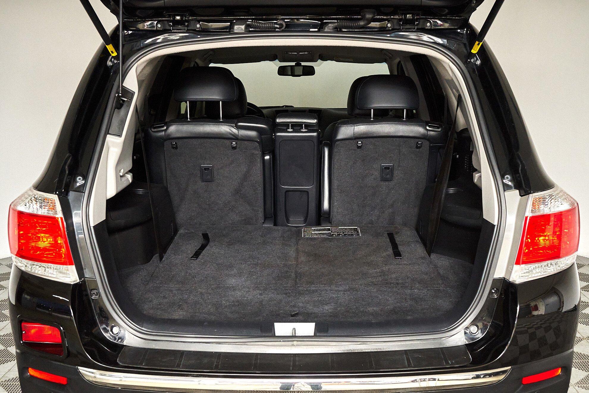 Toyota Highlander 2012, черный