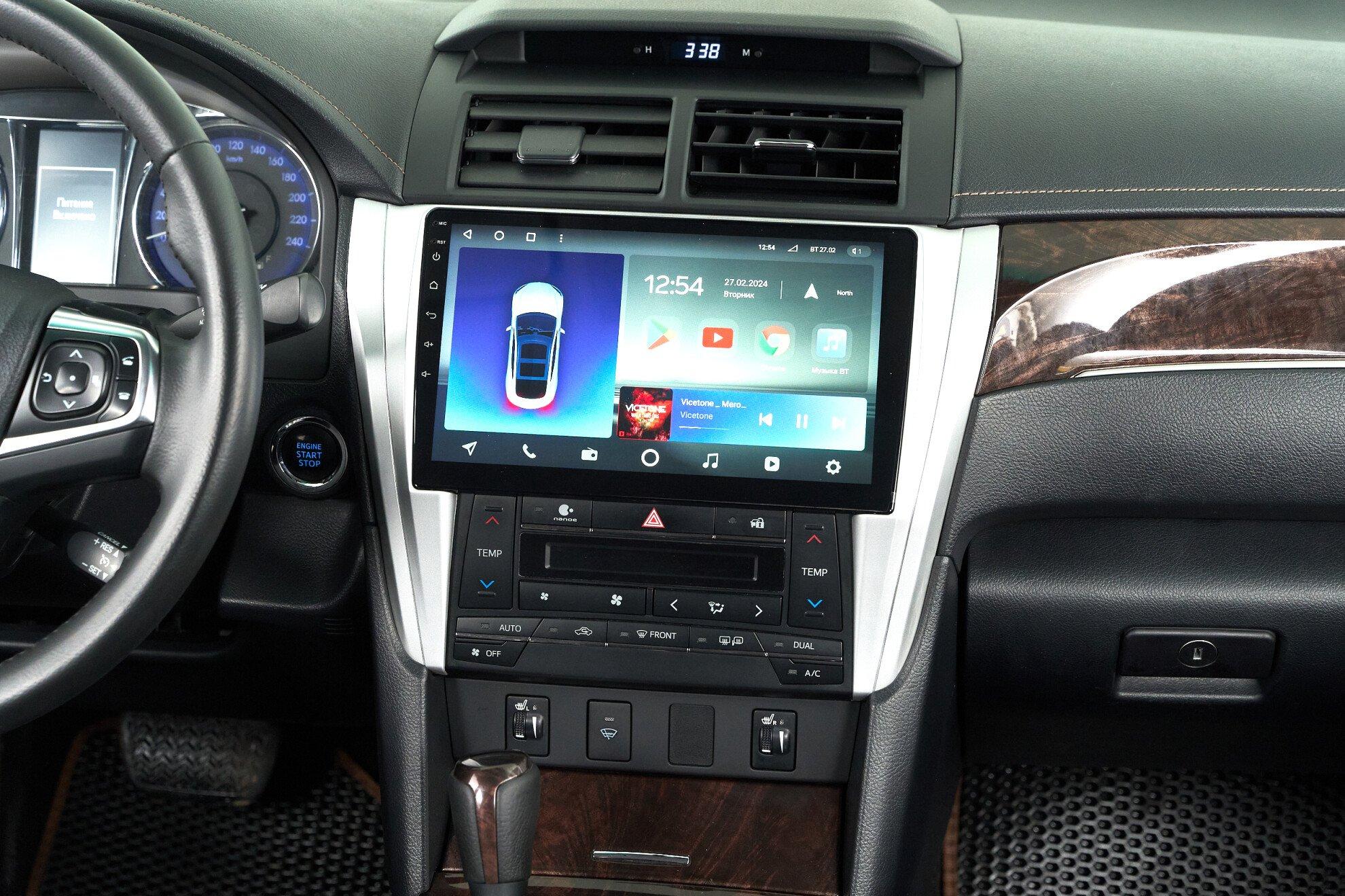 Toyota Camry 2016, черный