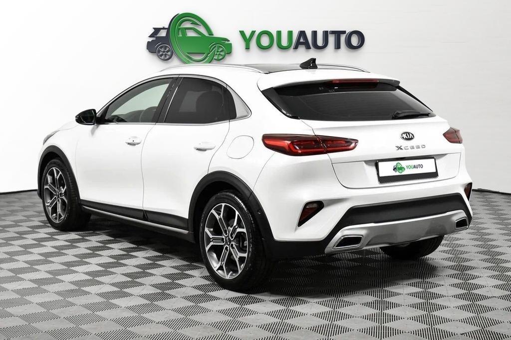 Kia XCeed 2020, белый