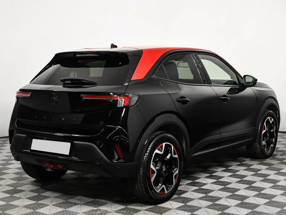Opel Mokka 2023, черный