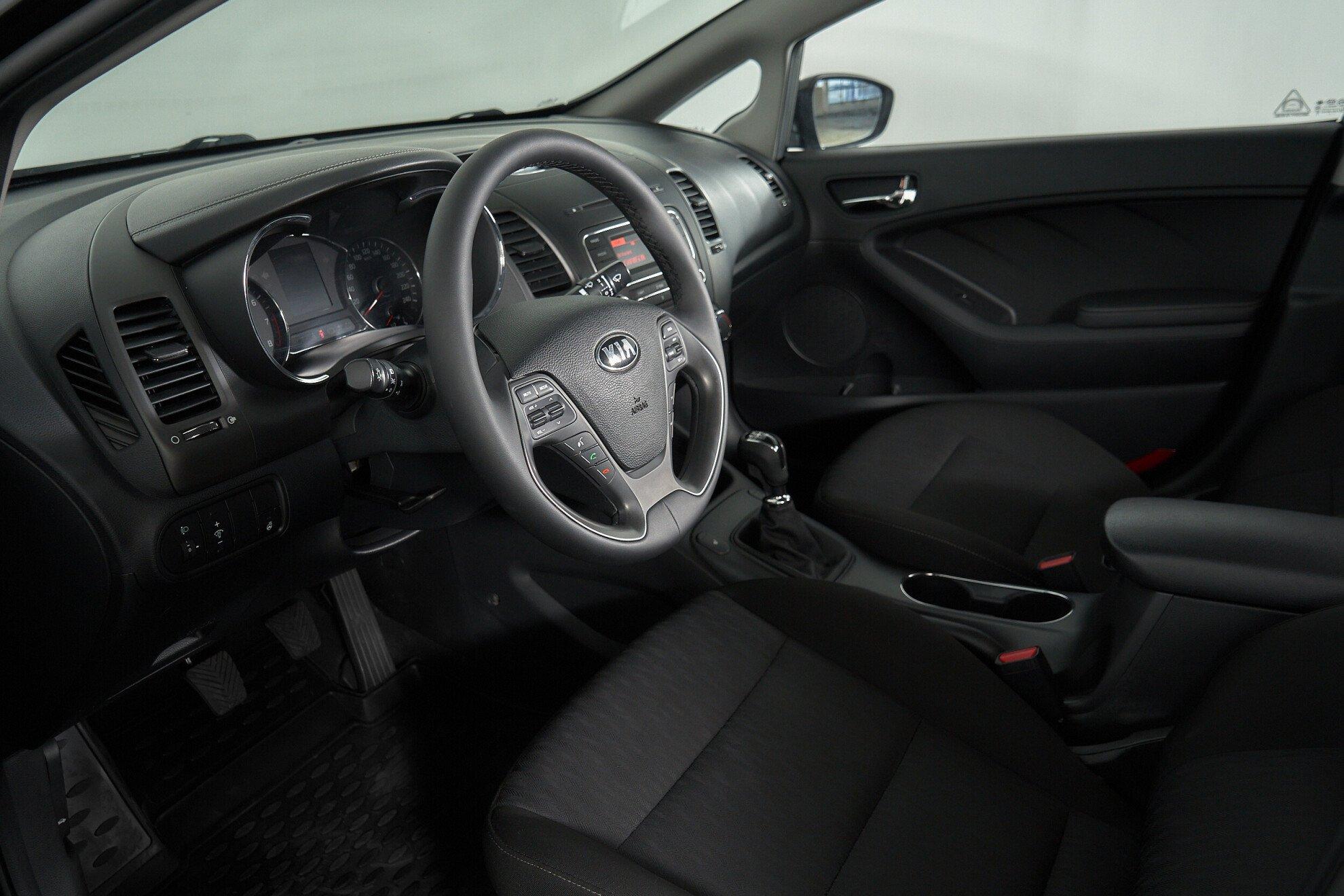 Kia Cerato 2015, черный