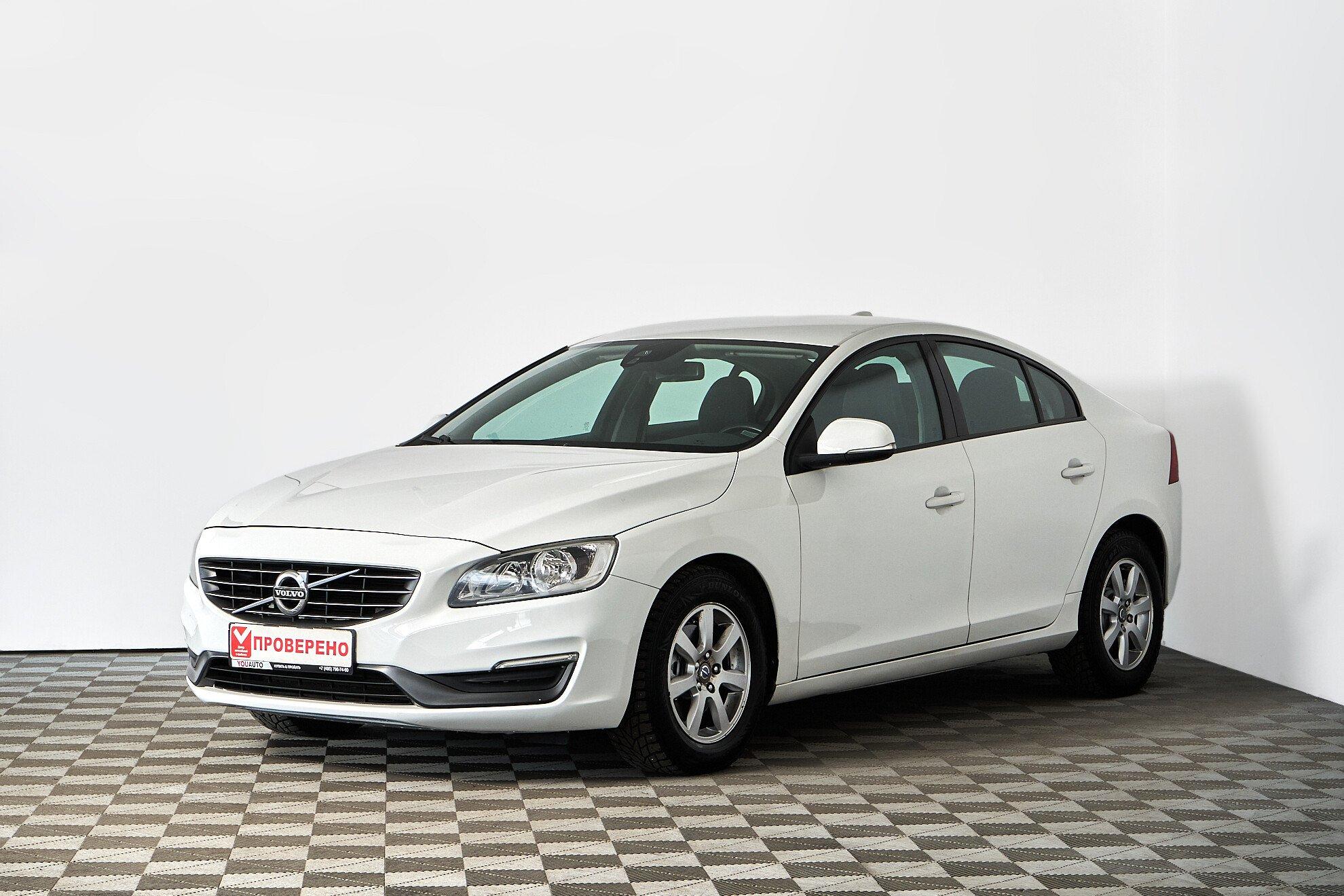Volvo S60 2014, белый