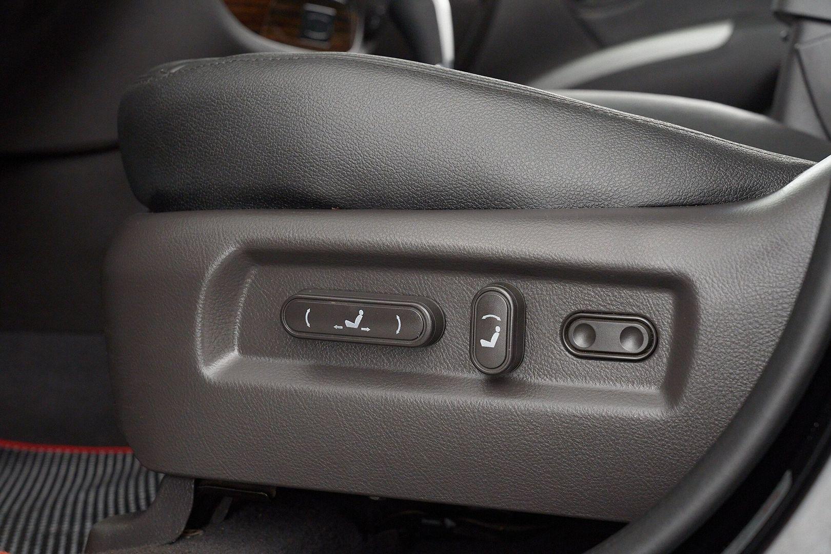 Hyundai Santa Fe 2011, черный