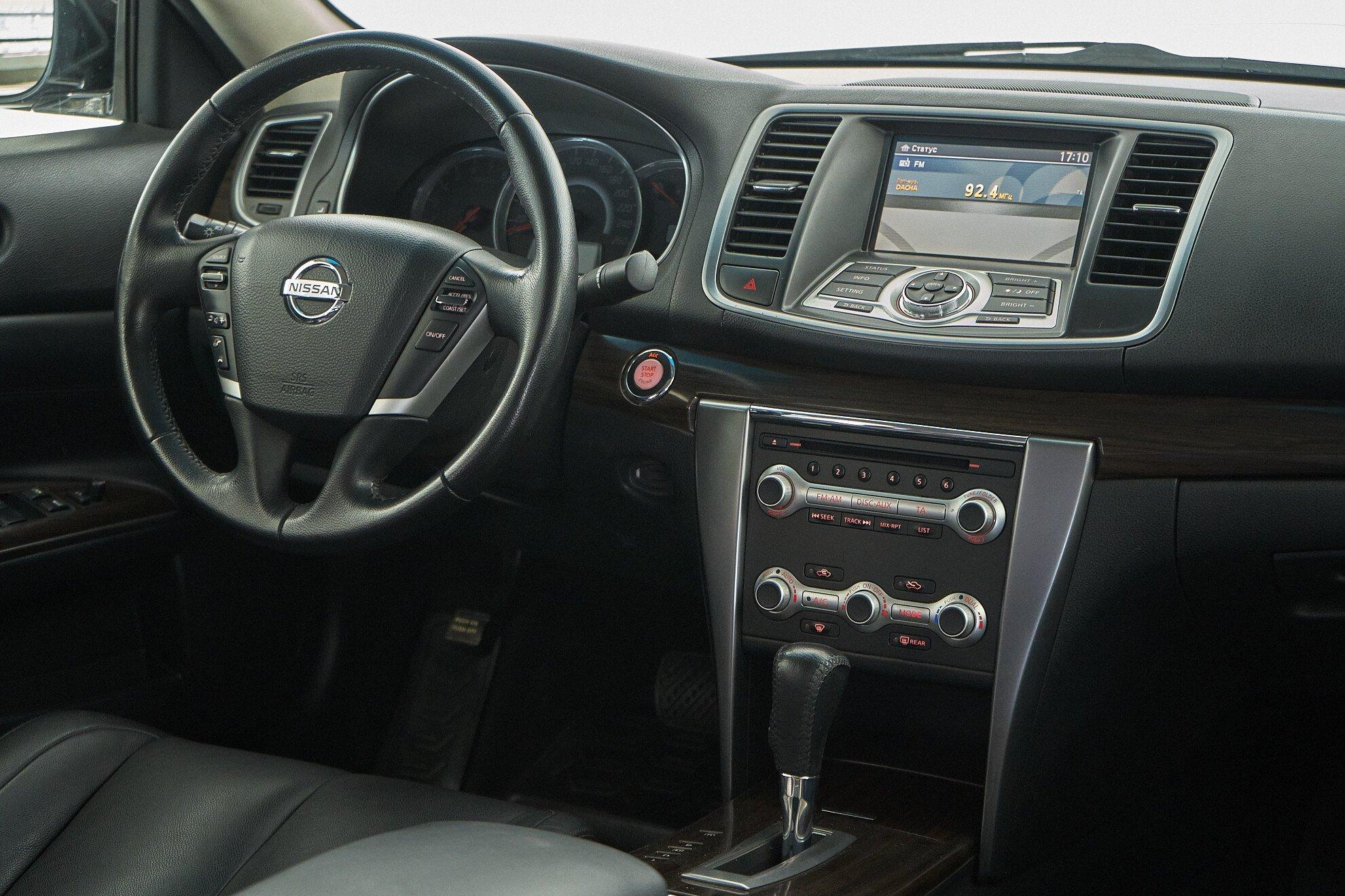 Nissan Teana 2011, черный