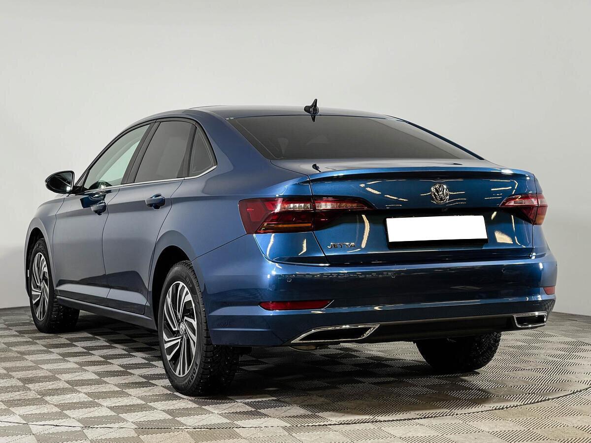 Volkswagen Jetta 2021, синий