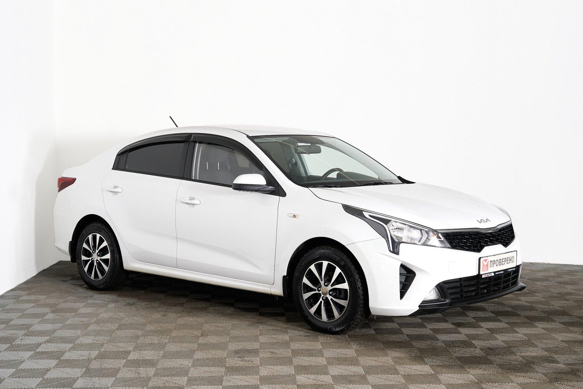 Kia Rio 2021, белый