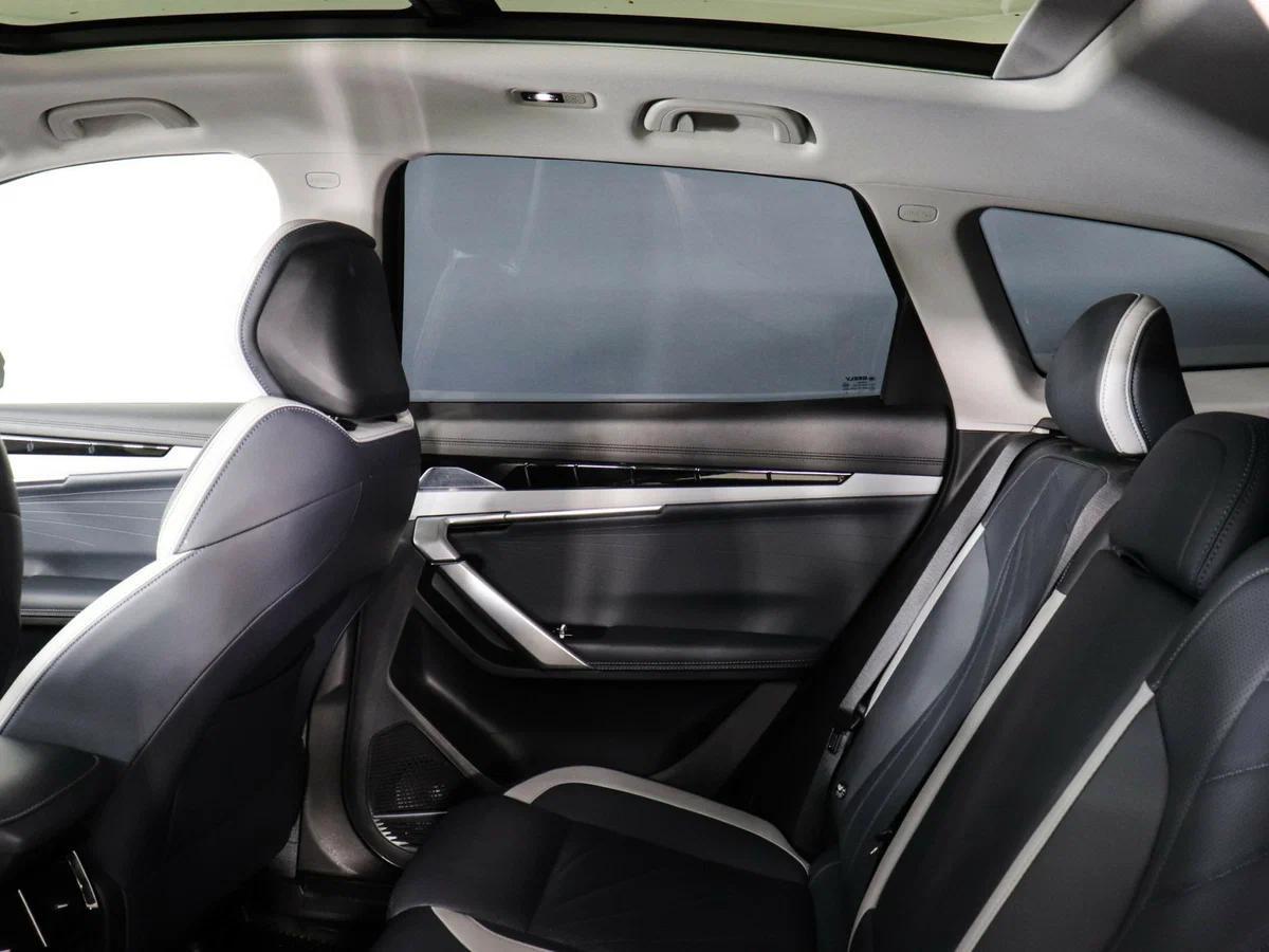 Geely Atlas 2024, черный
