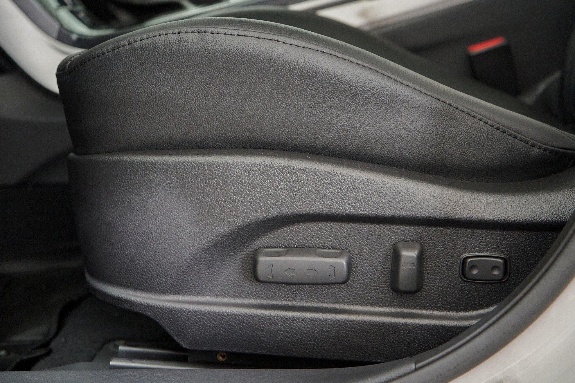Hyundai i40 2014, белый