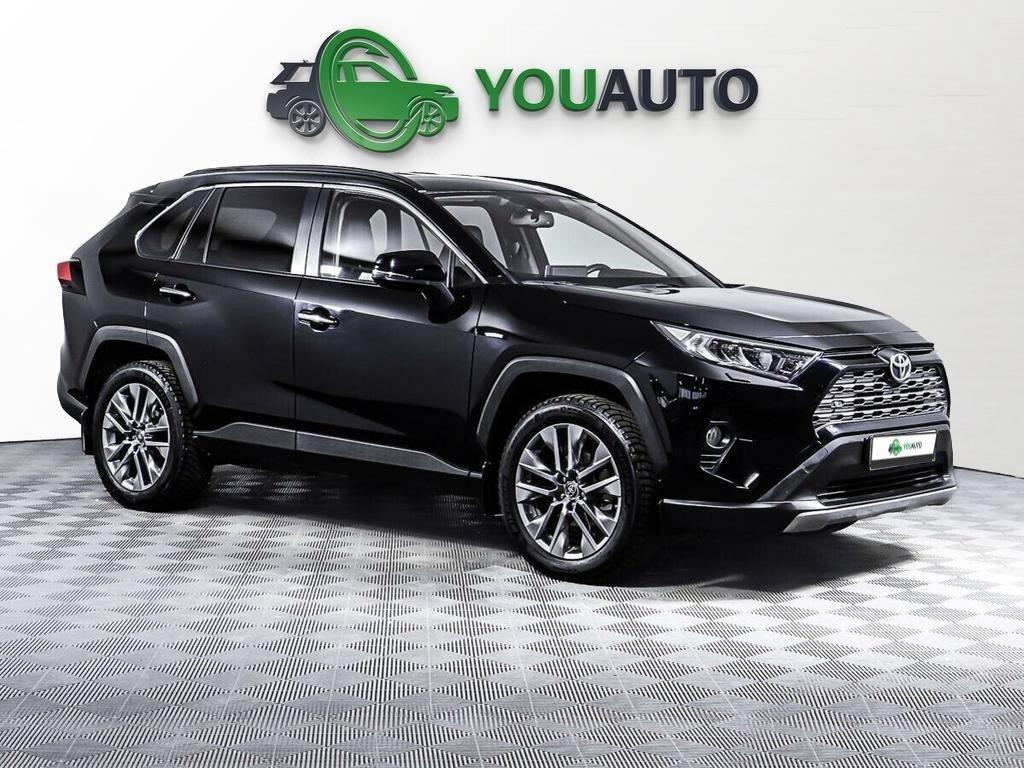 Toyota RAV4 2022, черный
