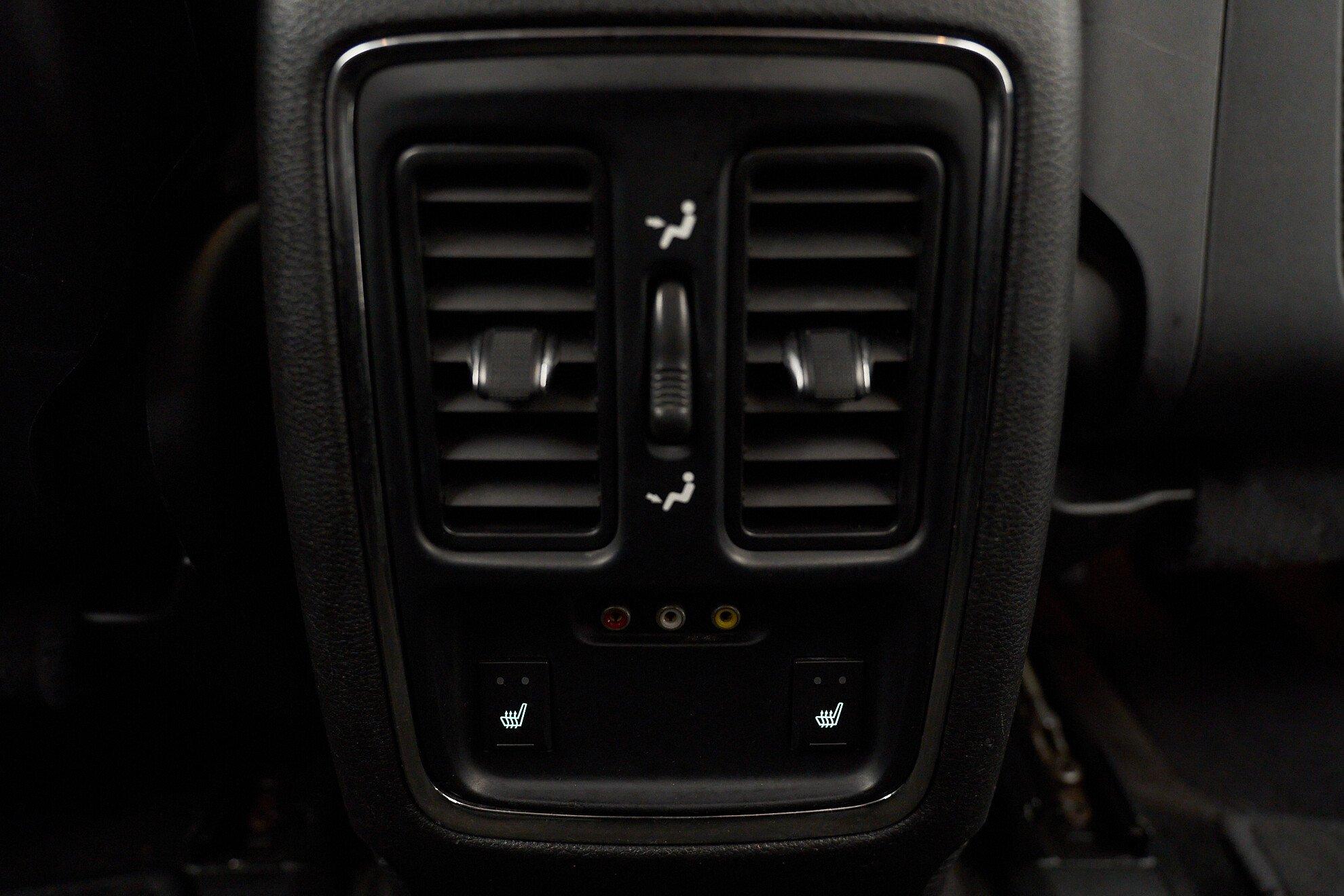 Jeep Grand Cherokee 2012, белый