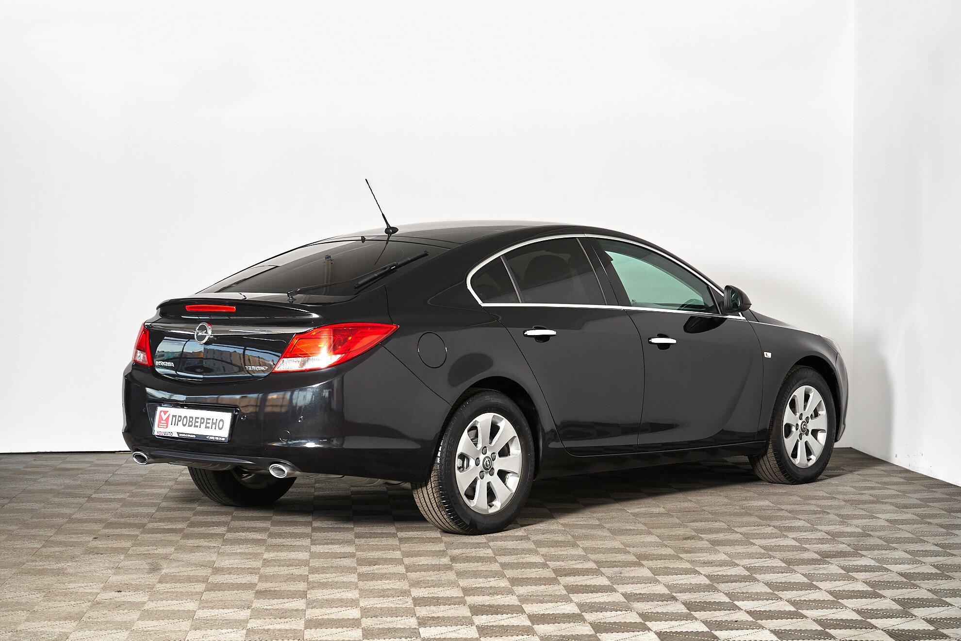 Opel Insignia 2011, черный