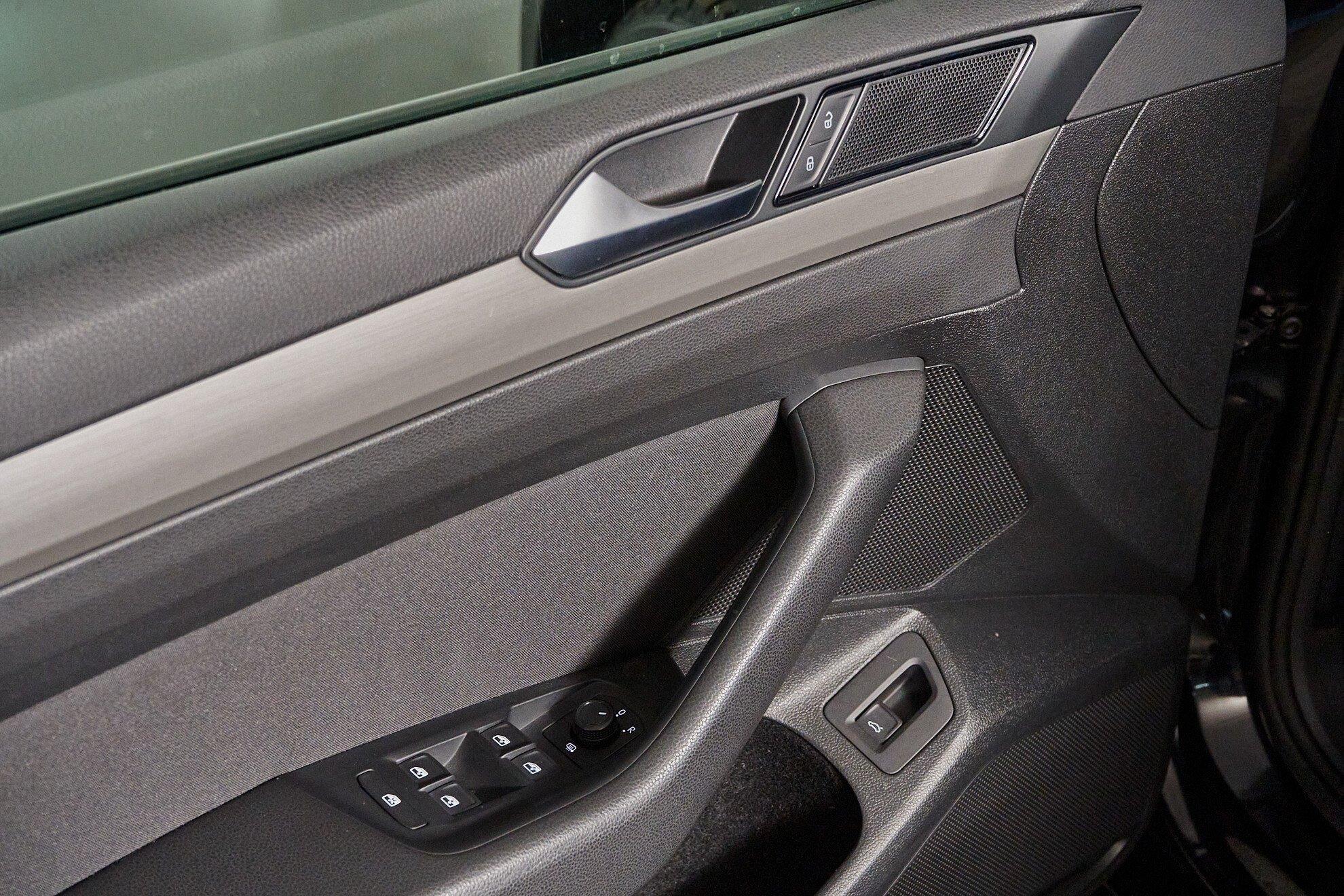 Volkswagen Passat 2019, черный