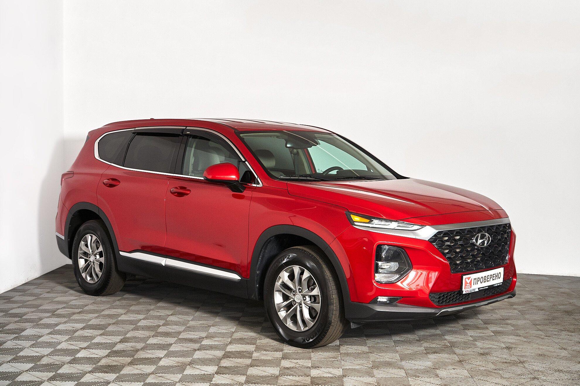 Hyundai Santa Fe 2020, красный