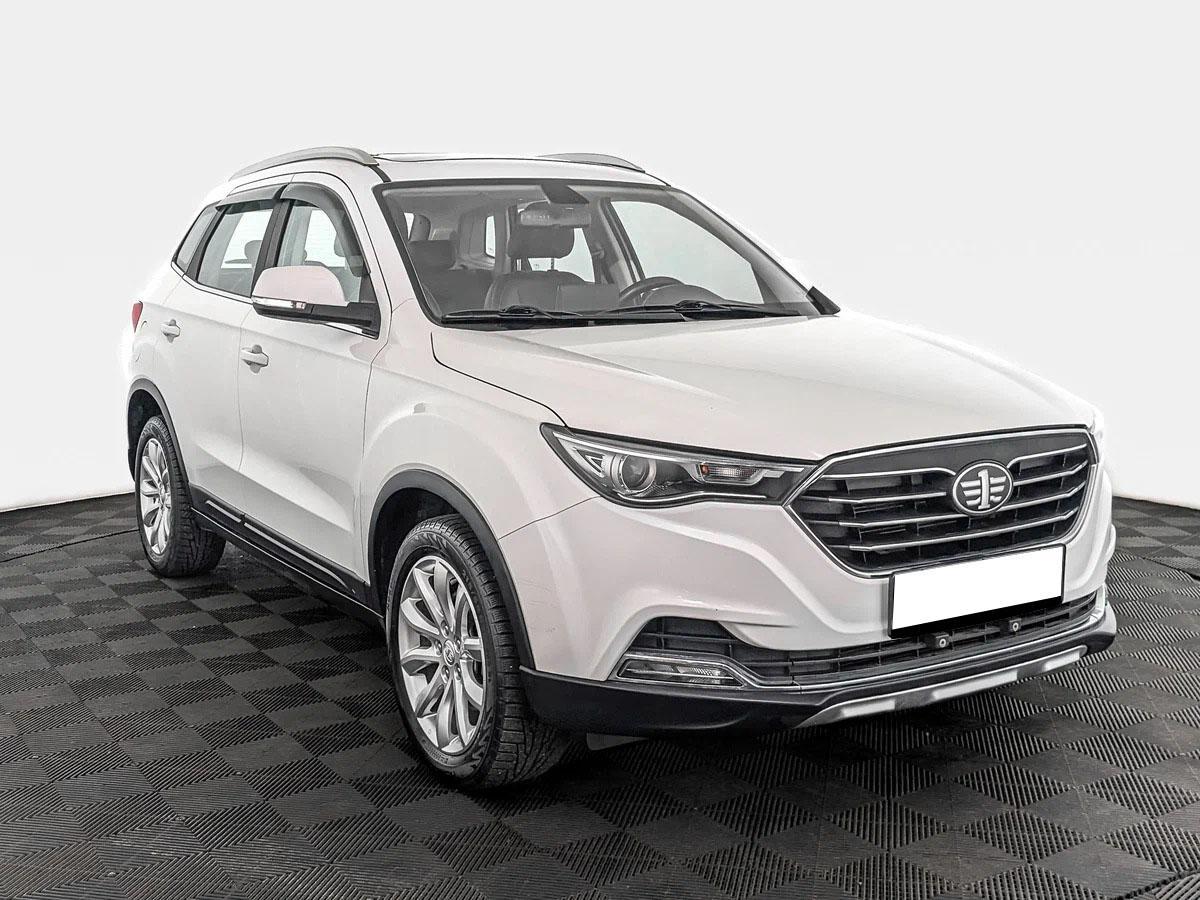 FAW Besturn X40 2023, белый