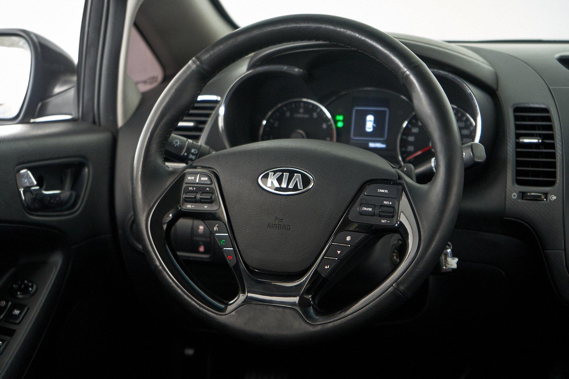 Kia Cerato 2017, синий