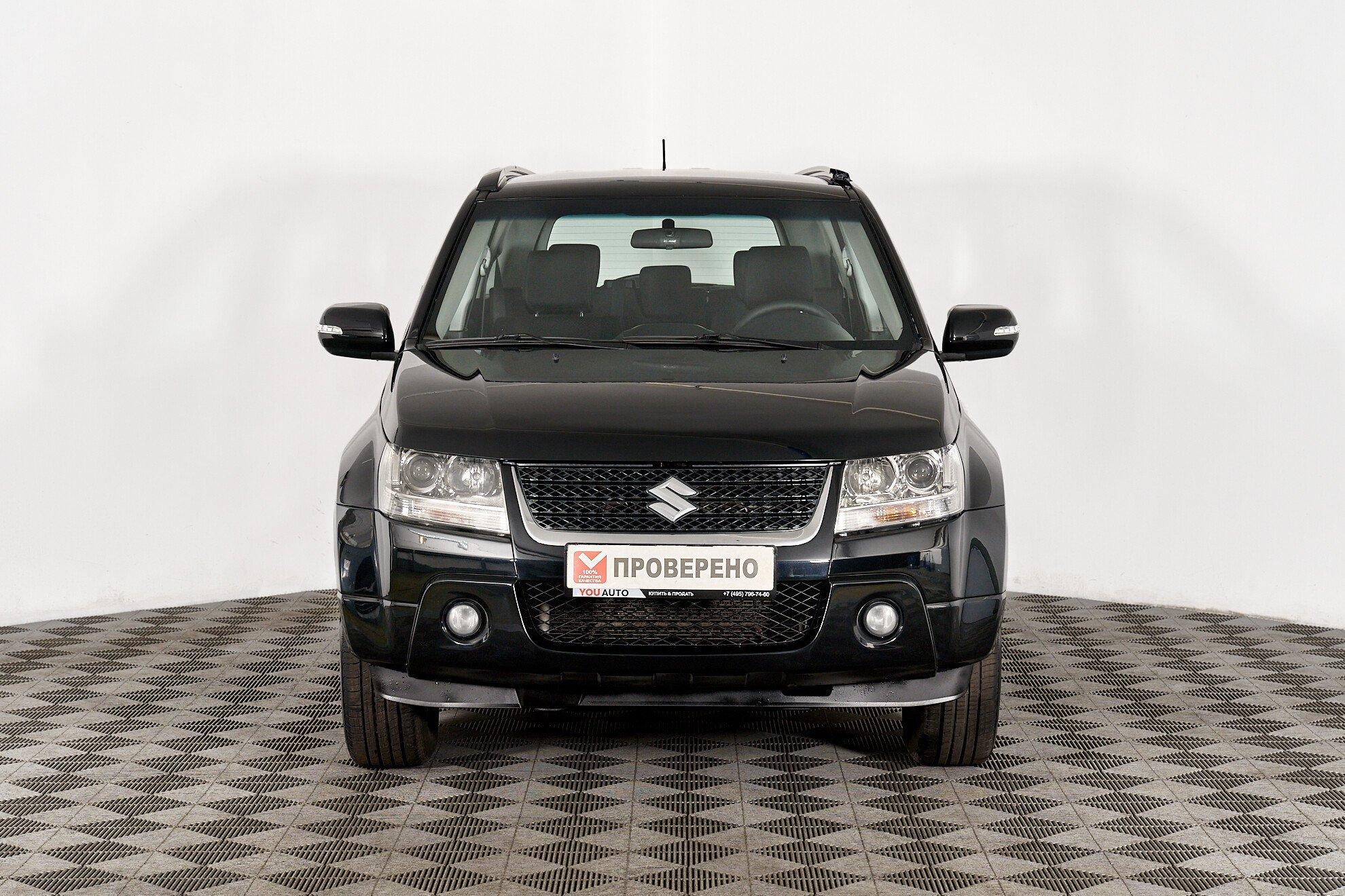 Suzuki Grand Vitara 2011, черный
