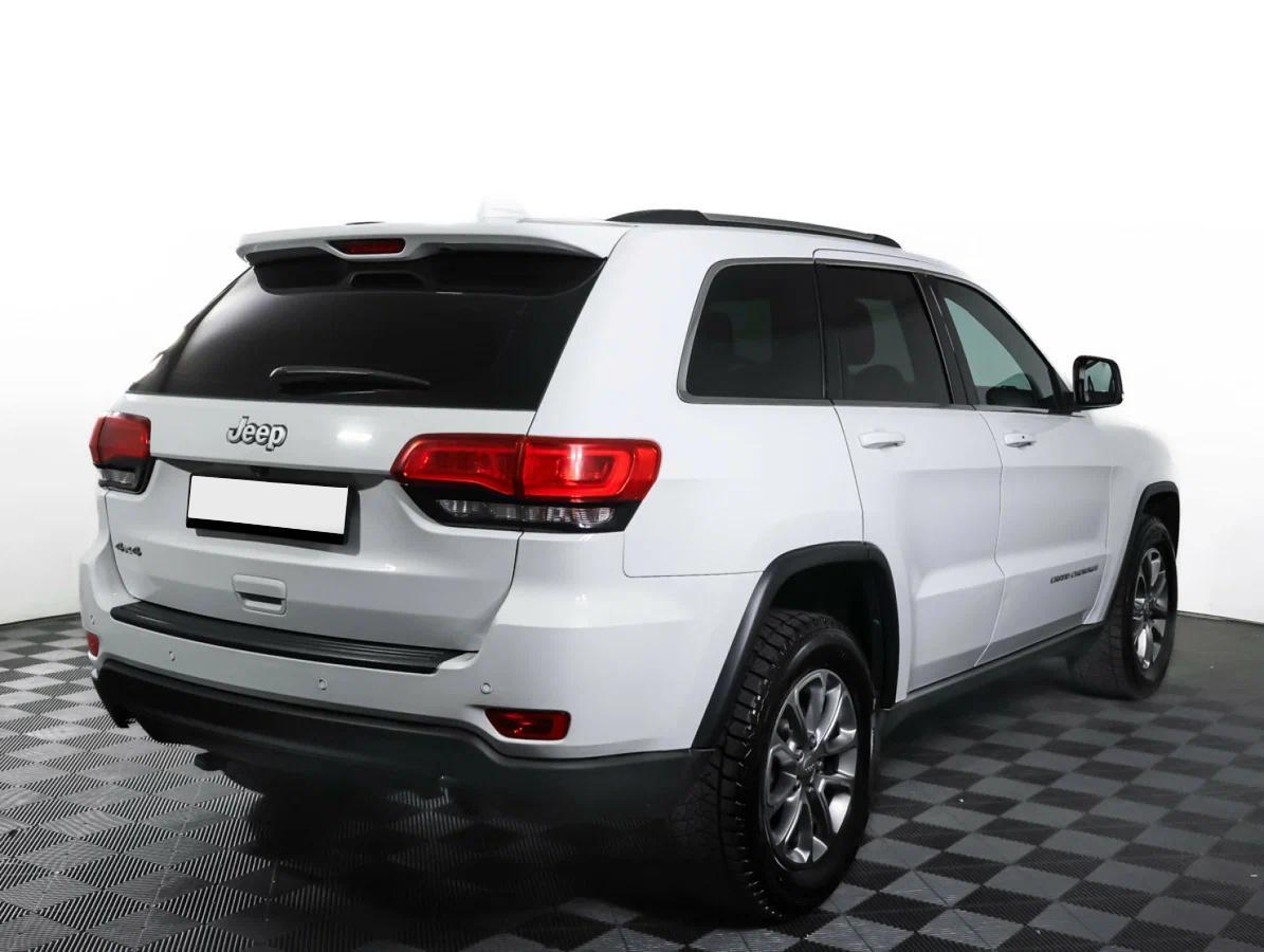 Jeep Grand Cherokee 2015, белый