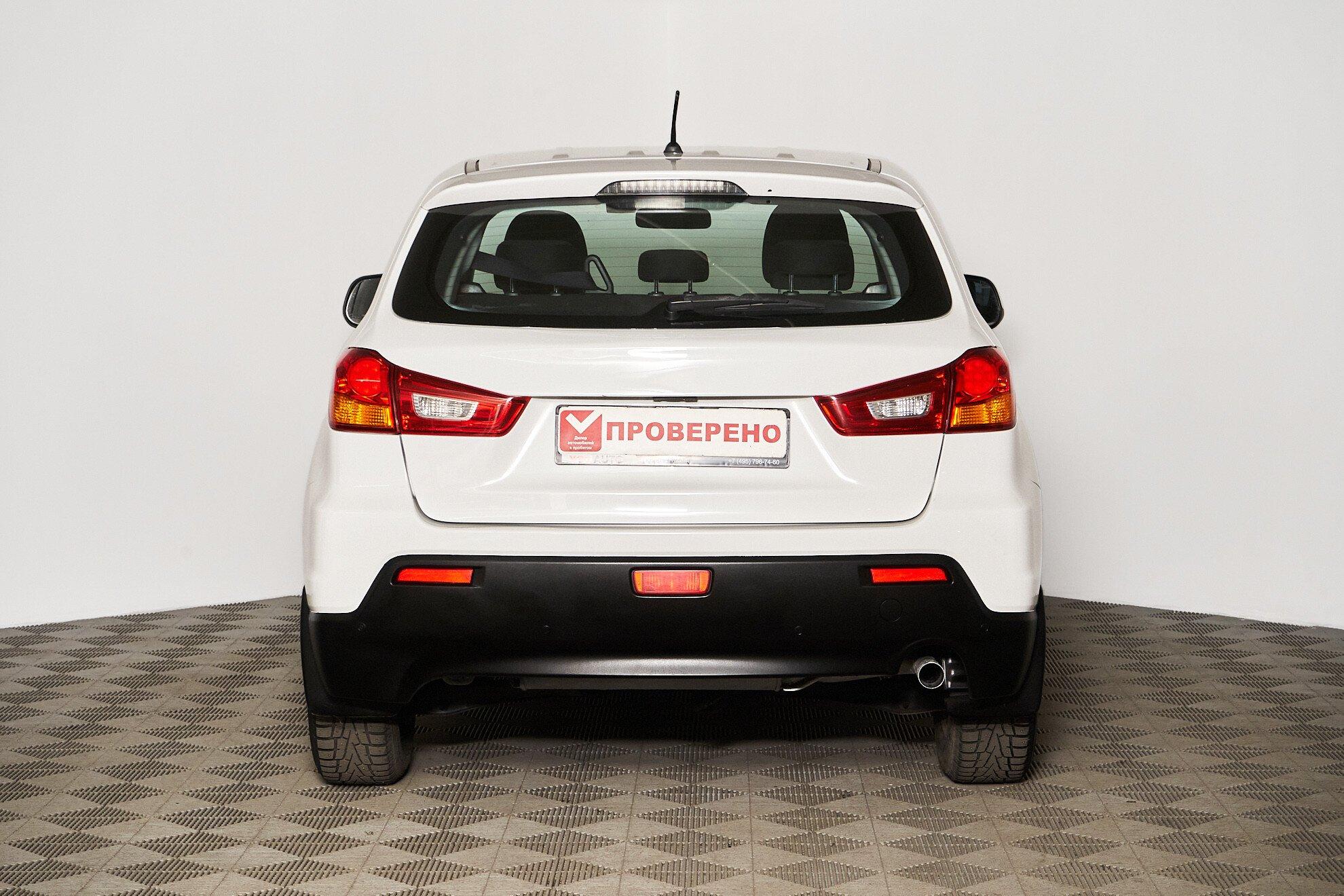 Mitsubishi ASX 2012, белый