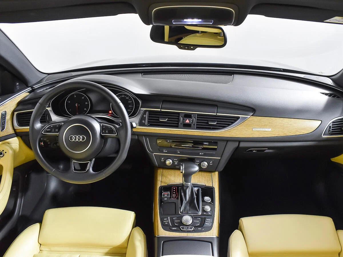 Audi A6 2014, серый