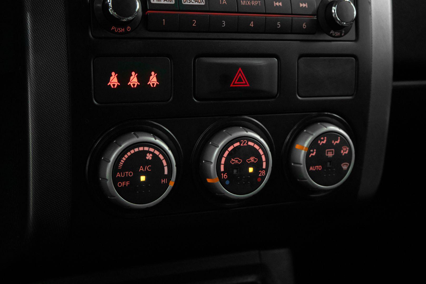 Nissan X-Trail 2010, черный