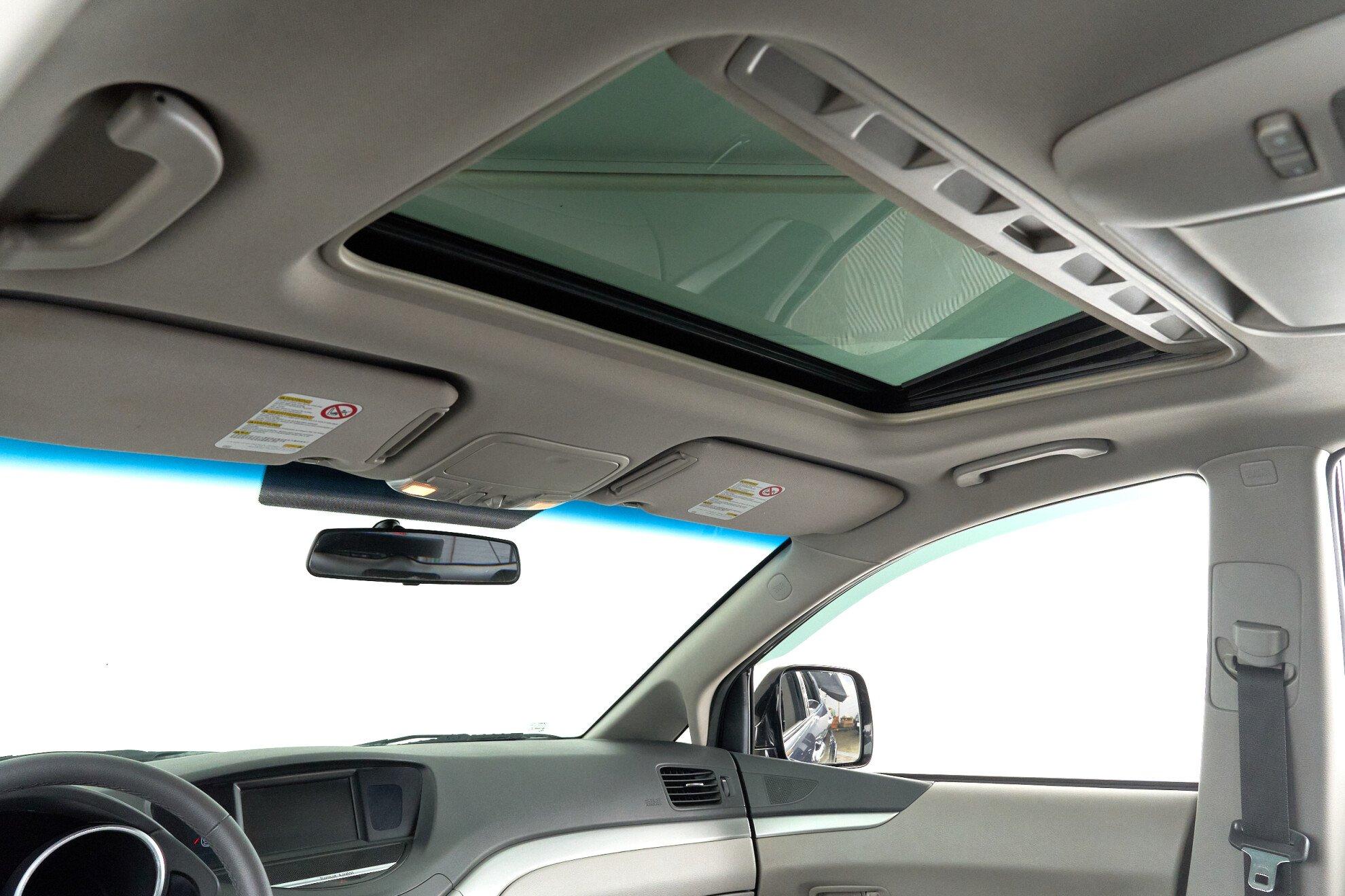 Subaru Tribeca 2011, серый