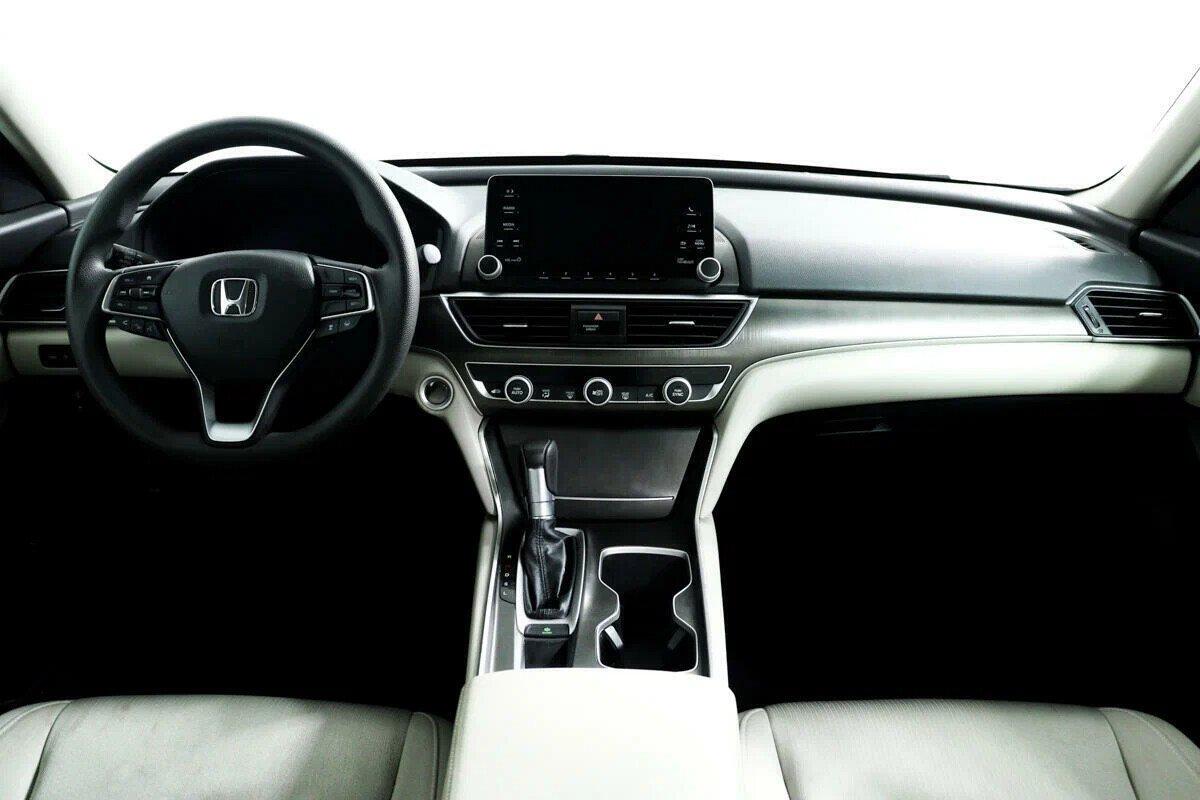 Honda Accord 2020, бежевый